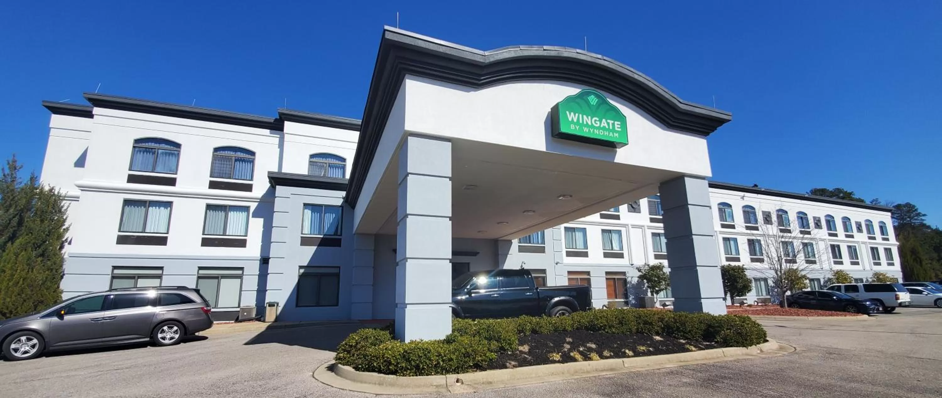 Property building in Wingate by Wyndham Tupelo