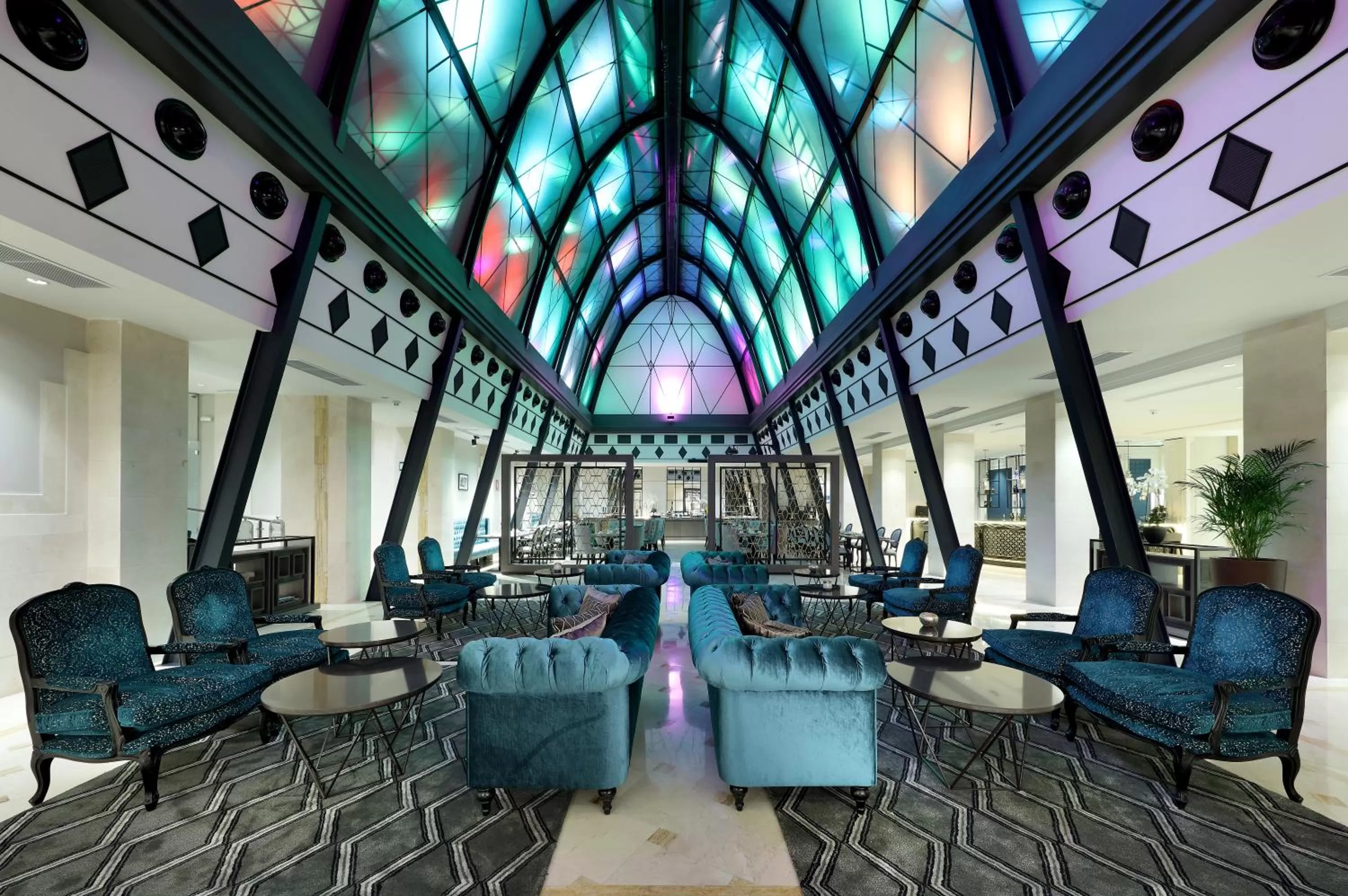 Lobby or reception in Eurostars Casa de la Lírica