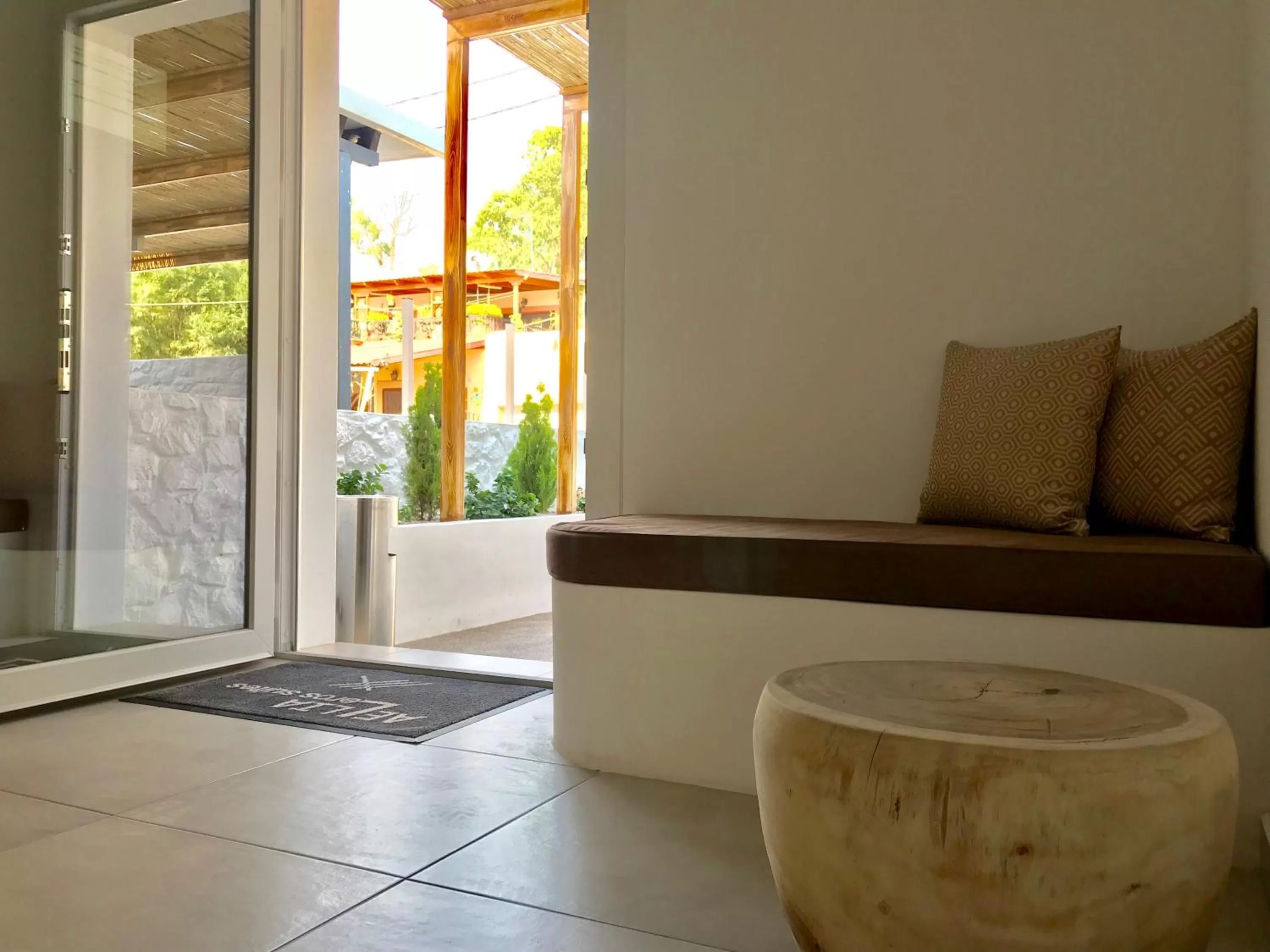 Living room in AELLIA HOTEL & SUITES LEROS