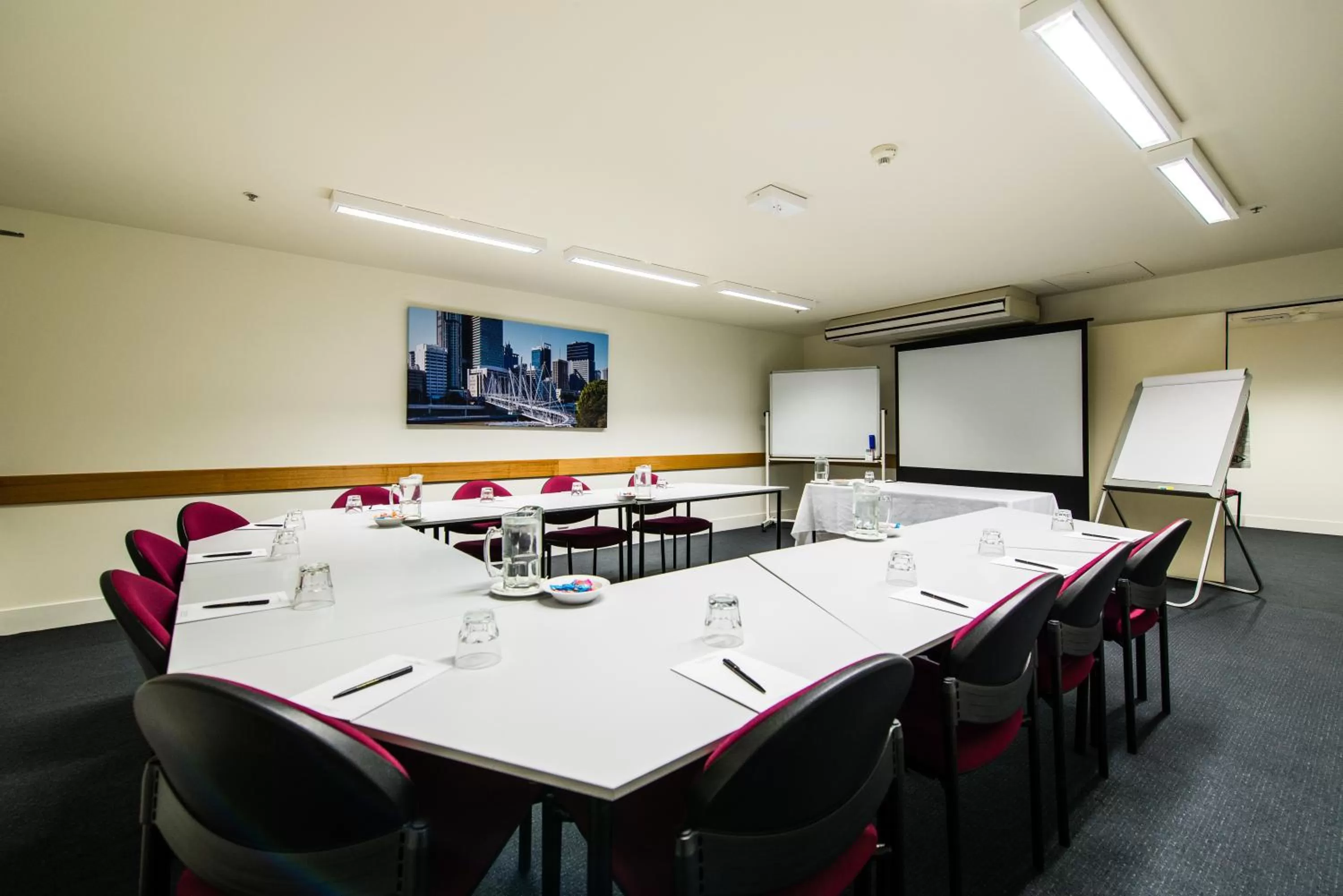 Business facilities in George Hotel Brisbane, Independent Collection by EVT