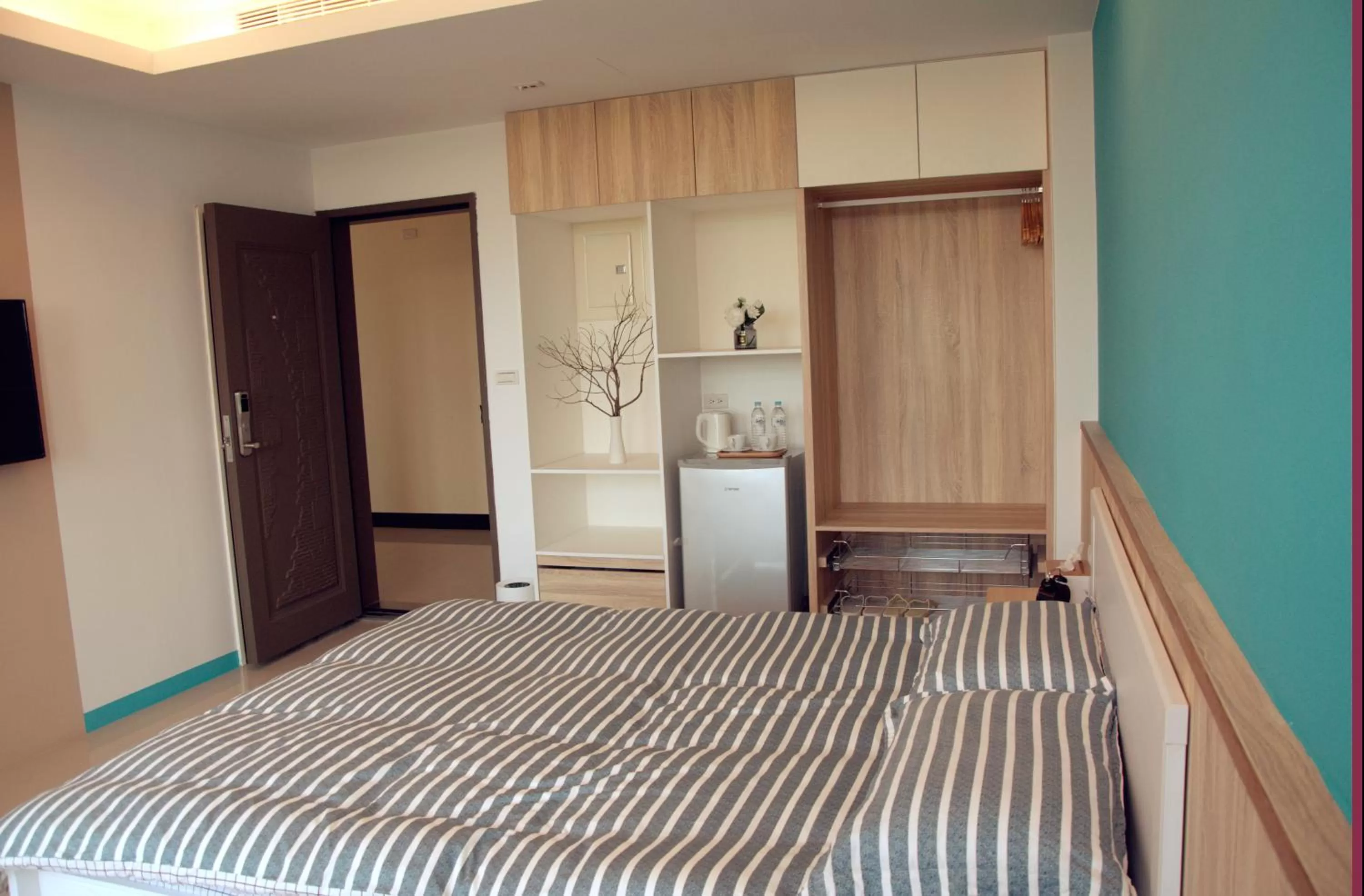 bunk bed, Bed in Blowing in the wind Homestay