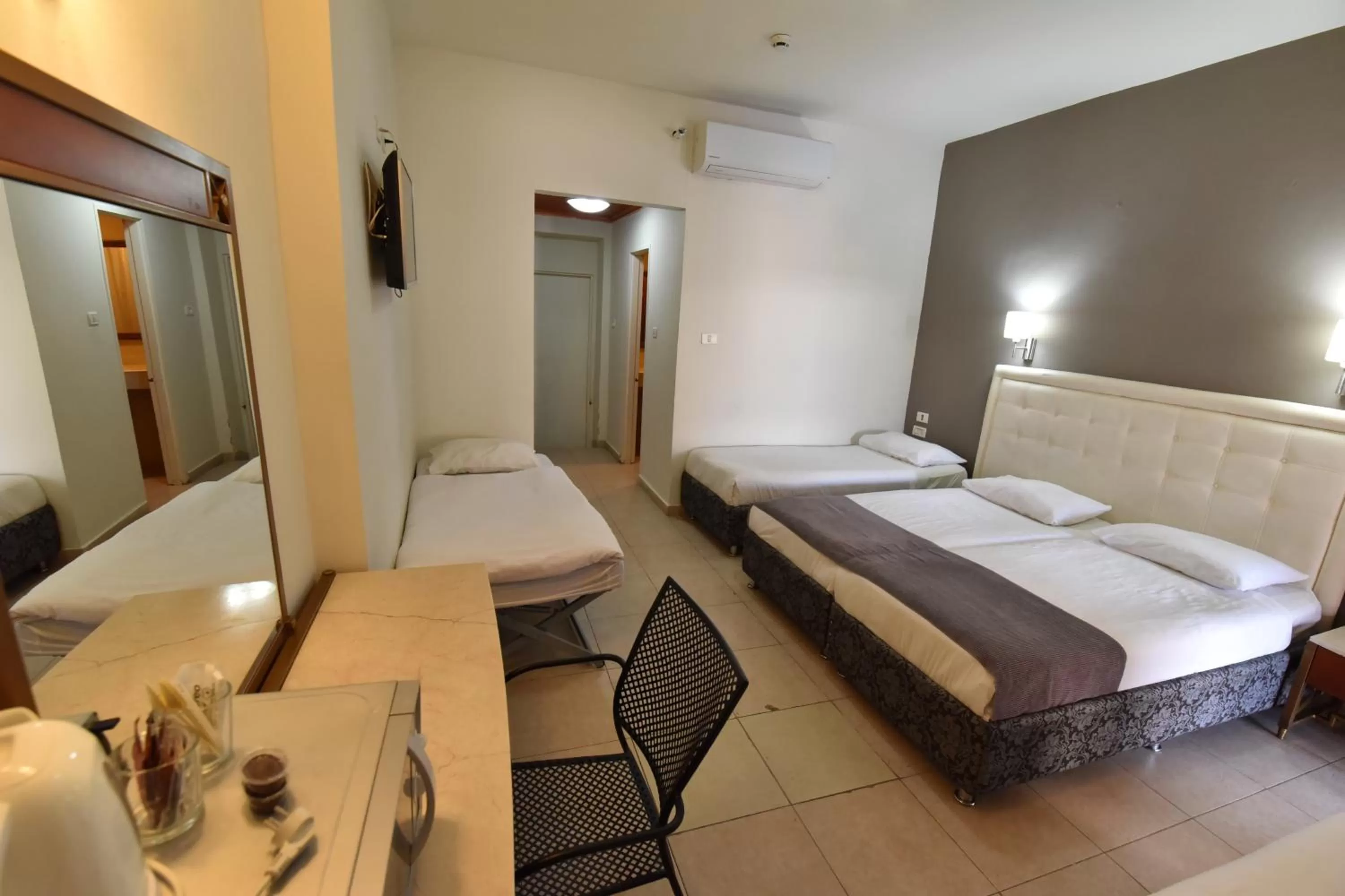 Photo of the whole room, Bed in Red Sea Hotel