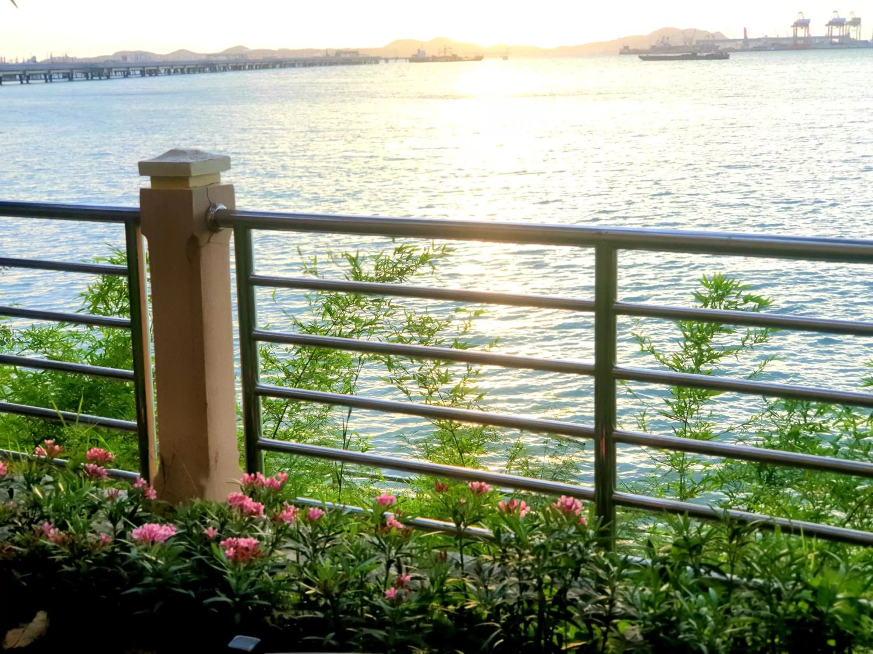 View (from property/room) in โรงแรม ชาโตว์วิสต้า