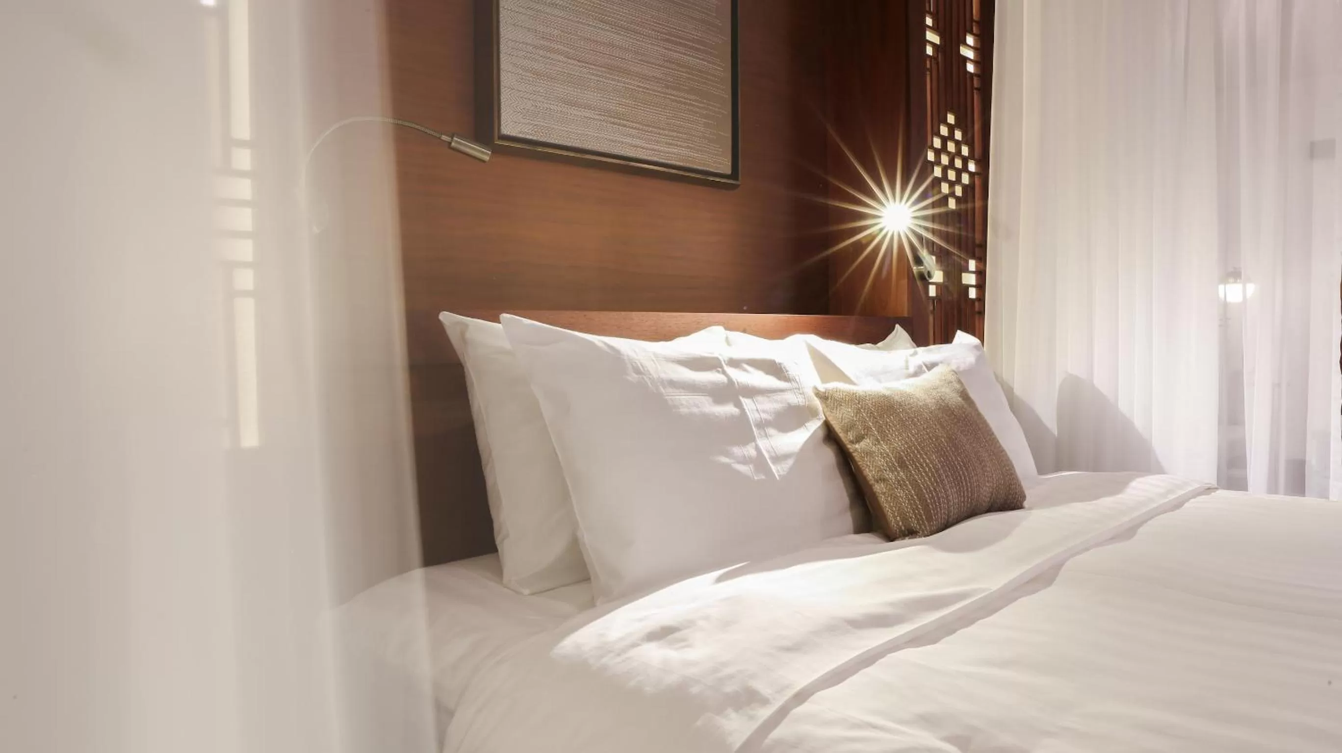 Decorative detail, Bed in Amanjaya Pancam Suites Hotel