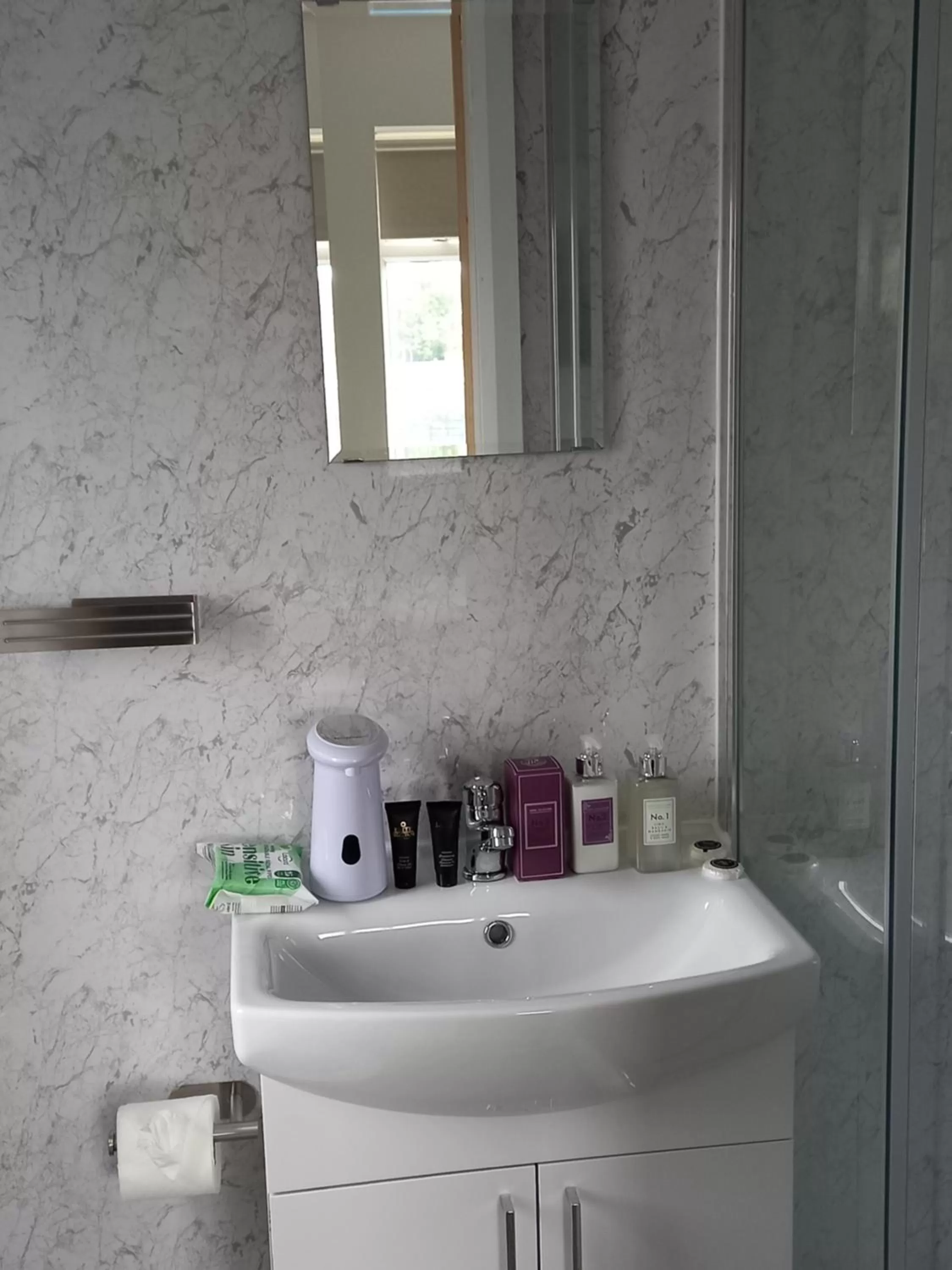 Bathroom in Cozzy Accommodation