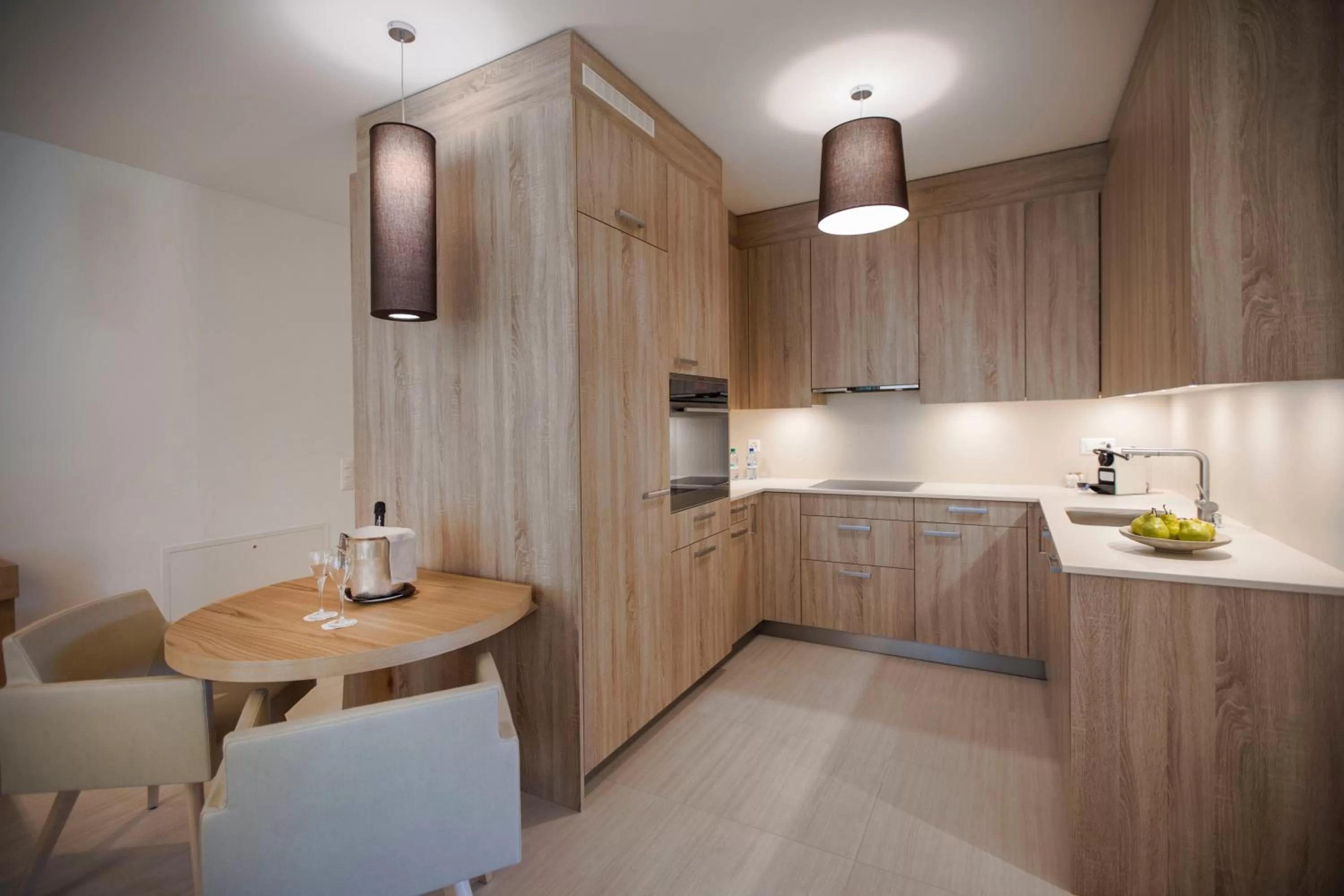 Kitchen or kitchenette in Delta Resort Apartments