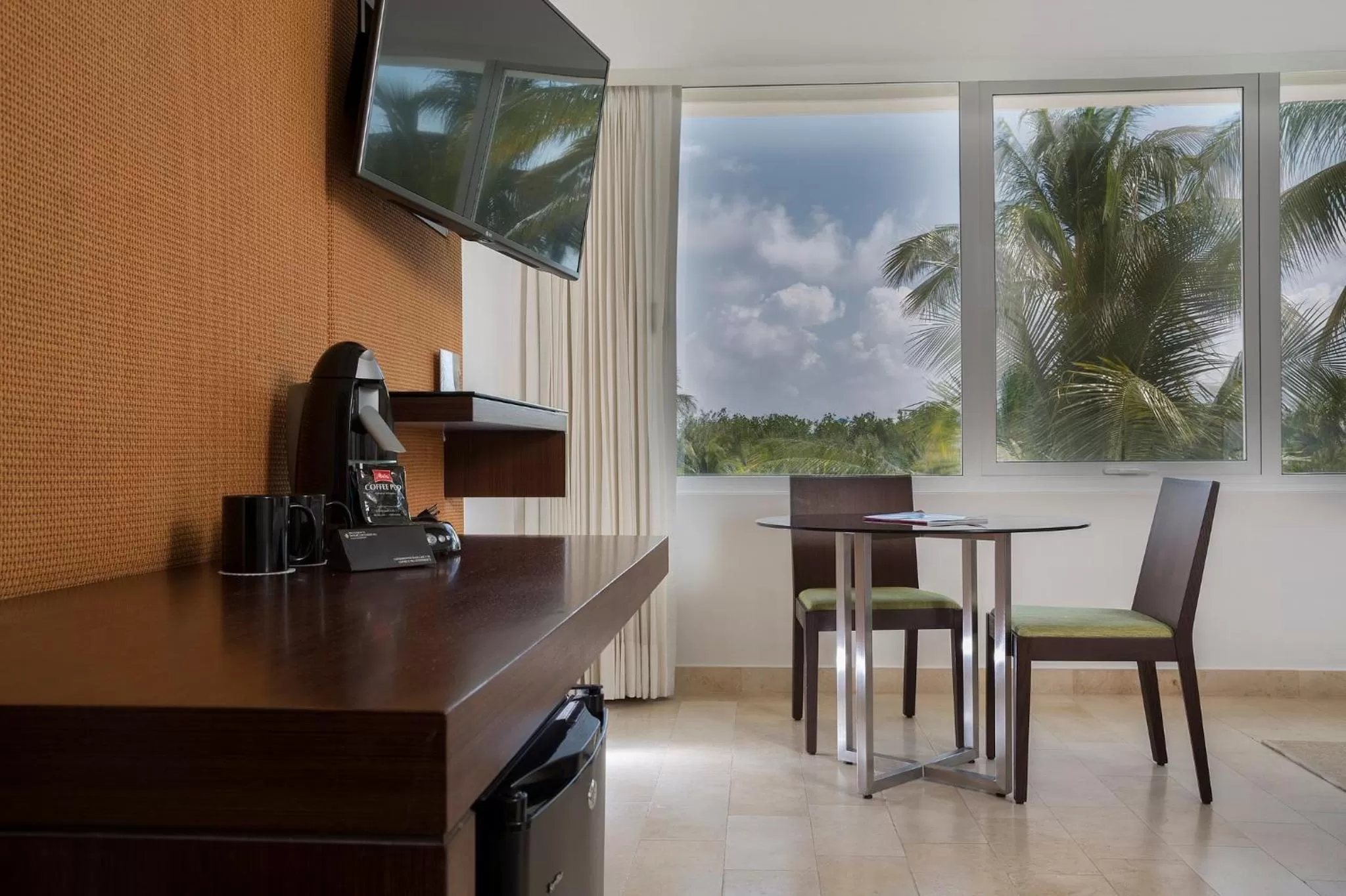 Photo of the whole room in Presidente InterContinental Cancun Resort