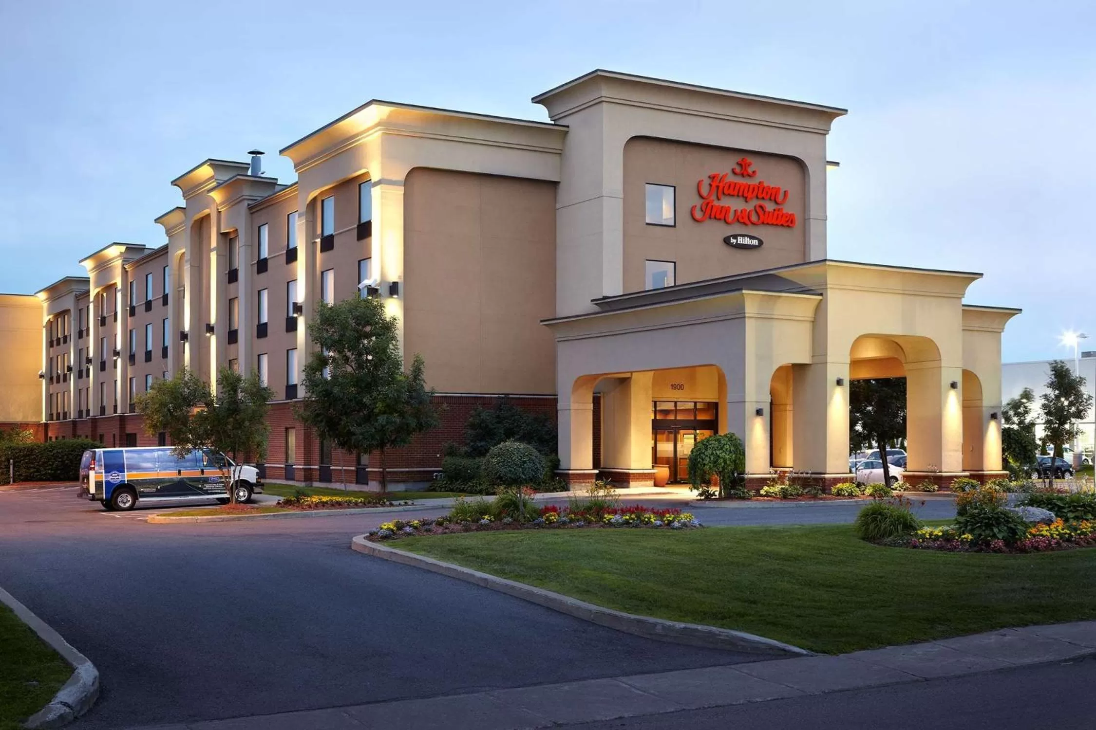 Hampton Inn & Suites Montreal-Dorval