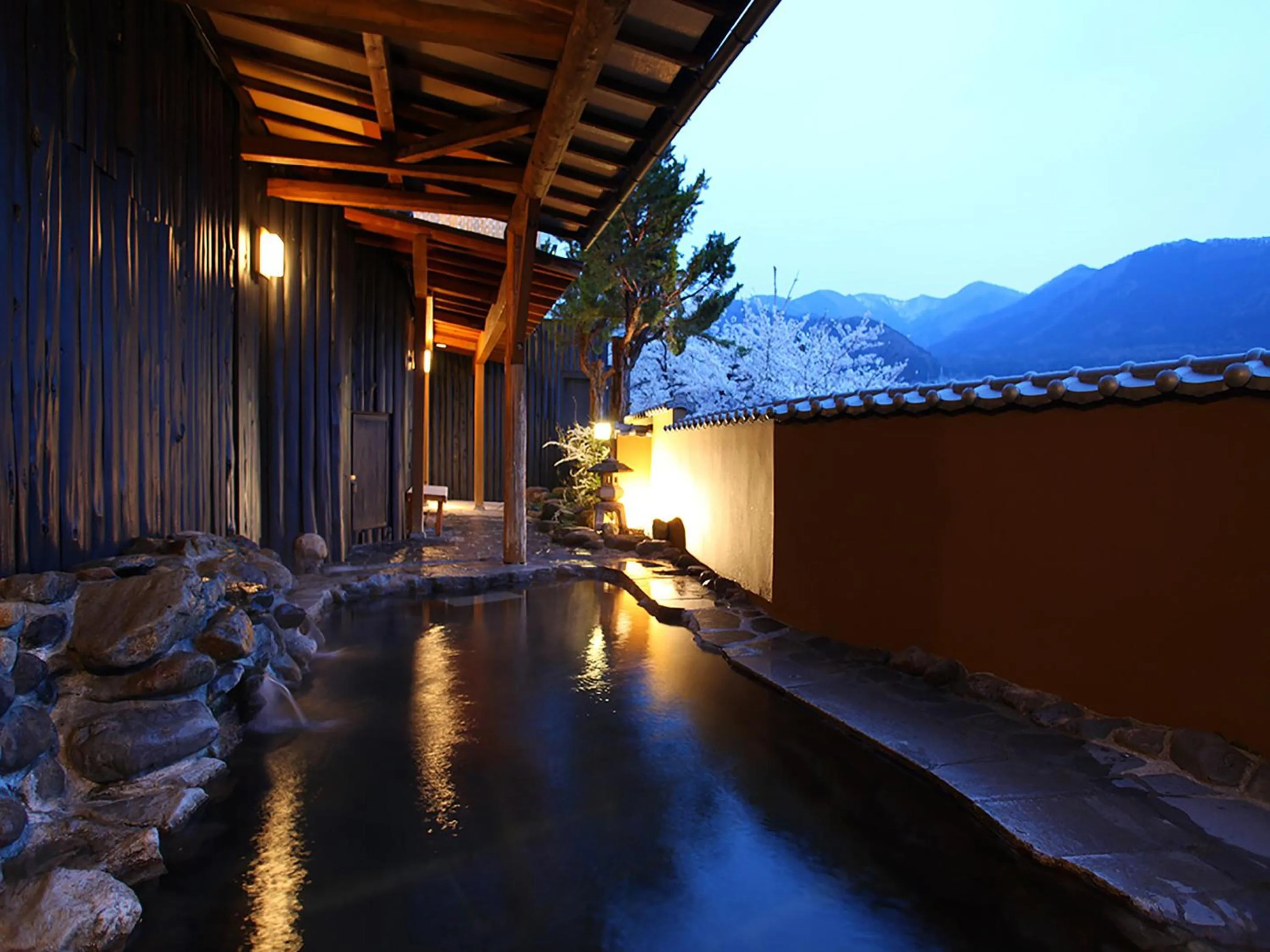 Hot Spring Bath in Ryokan Biyunoyado