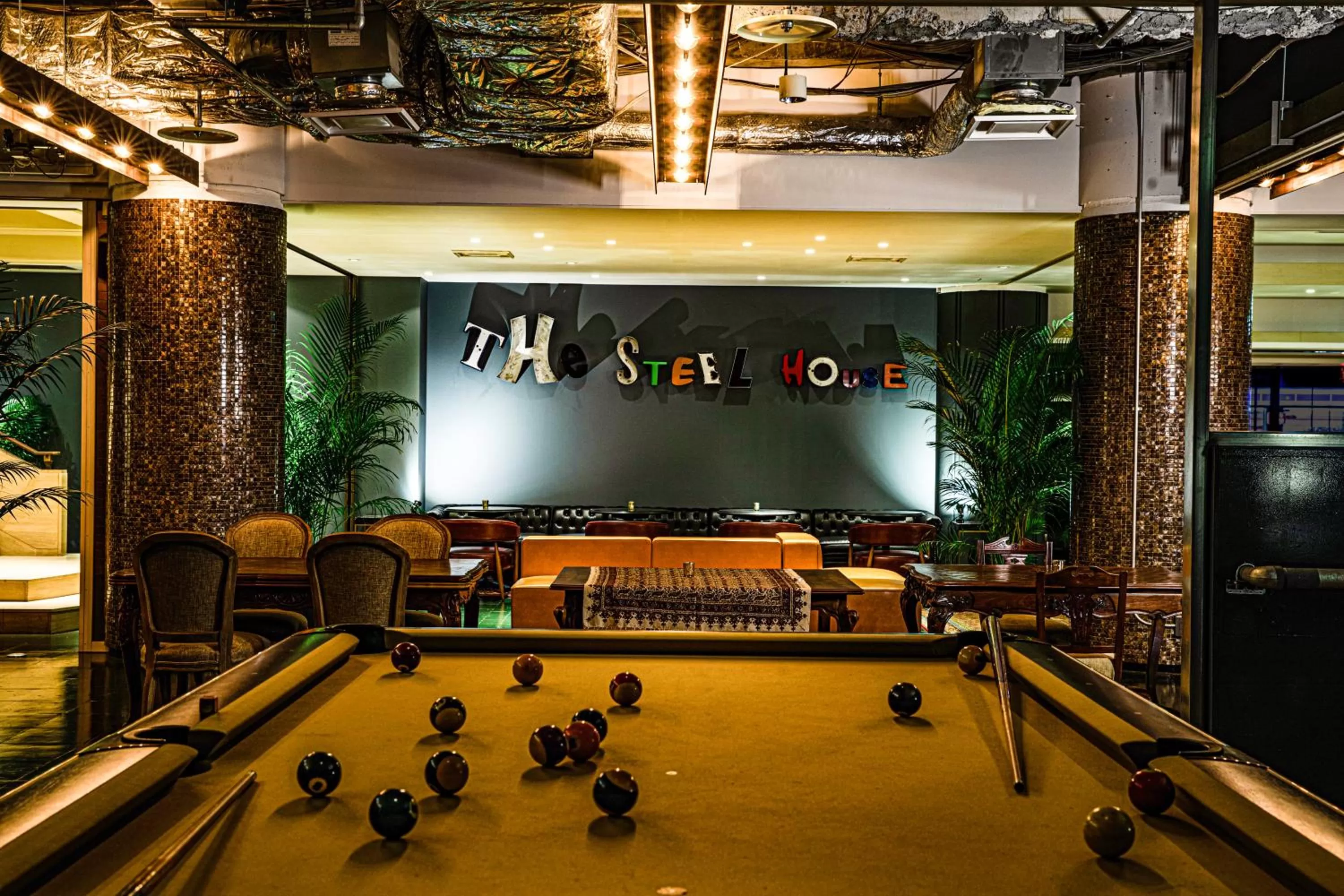 Billiard in THE STEEL HOUSE