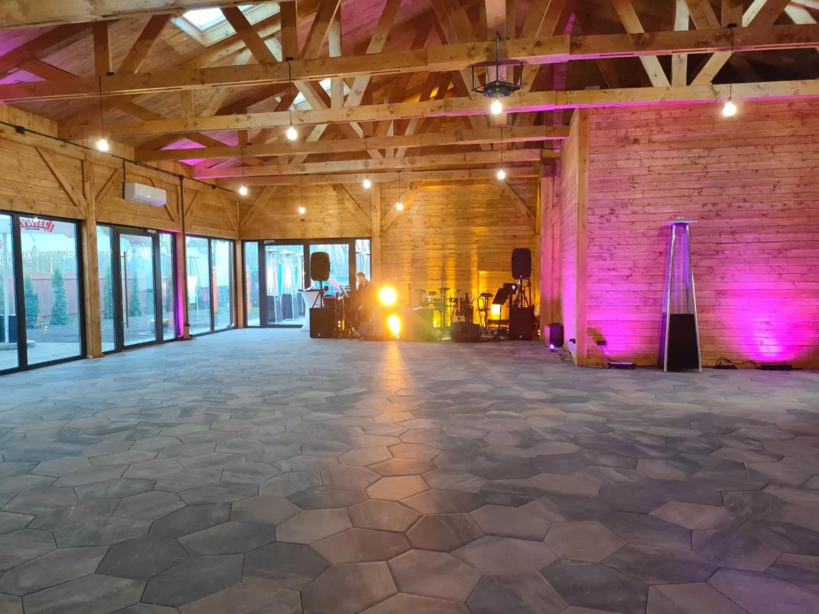 Property building in Tailor Hotel Sport & Conference