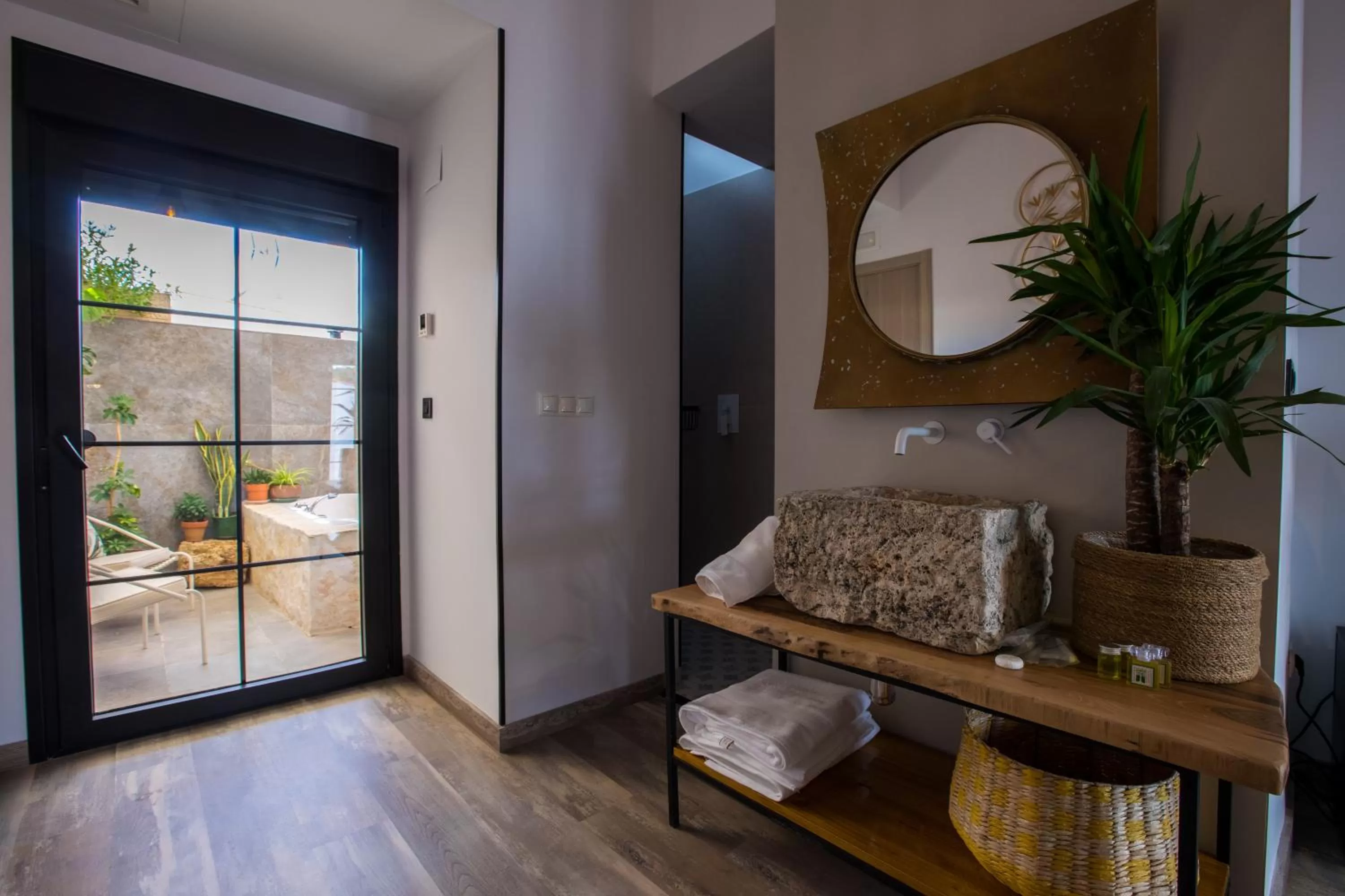 Hot Tub, Seating Area in la posada de consuelito