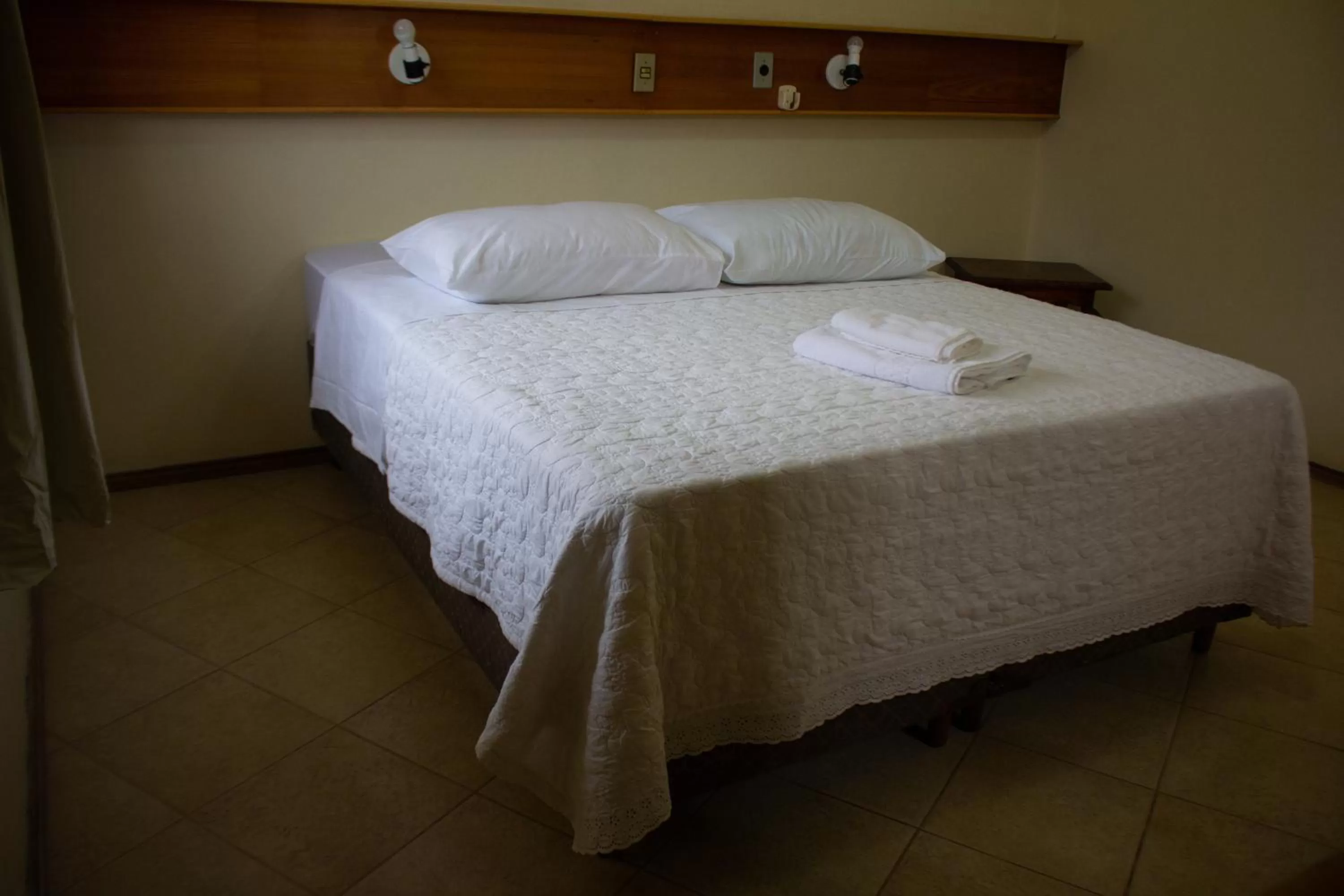 Bed in Executivo Park Hotel