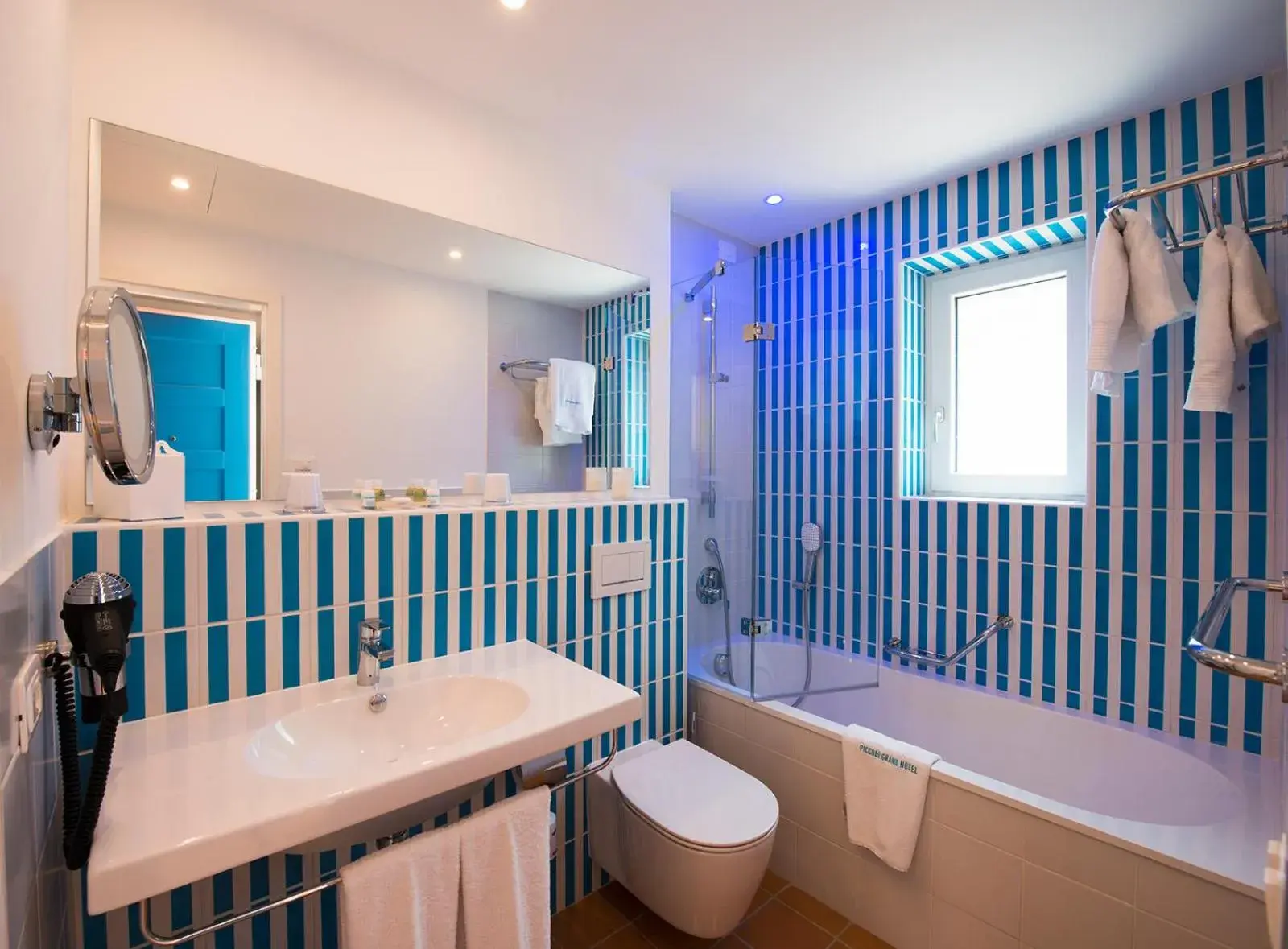 Apartment with Sea View - Separate Building in Piccolo Grand Hotel Apartment with Sea View - Separate Building in Piccolo Grand Hotel