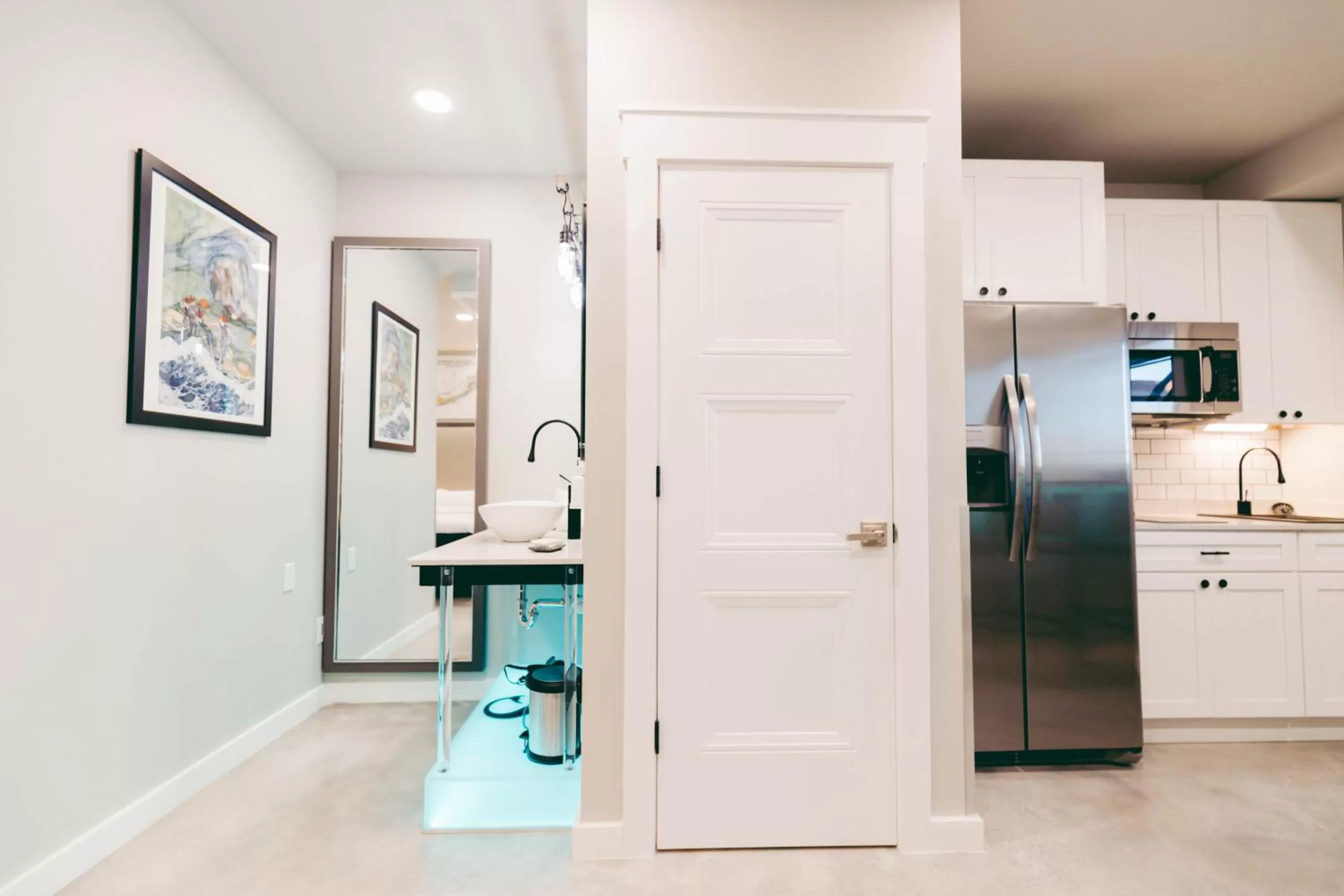 River Sirens Hotel-Contactless Check in Hotel