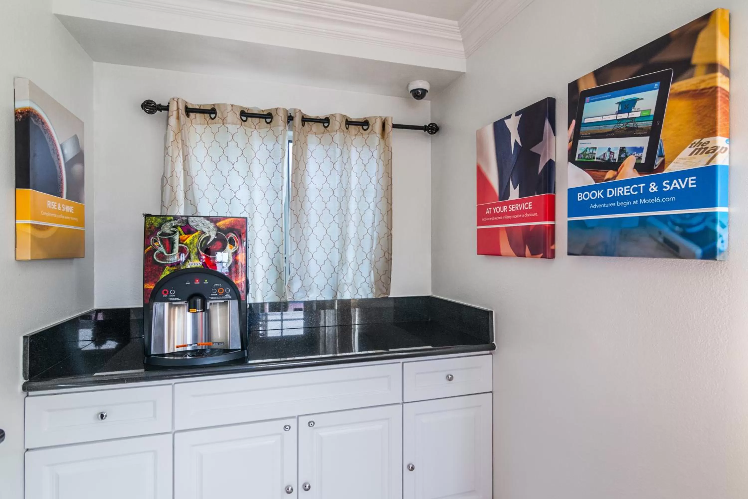 Drinks in Motel 6 Gardena