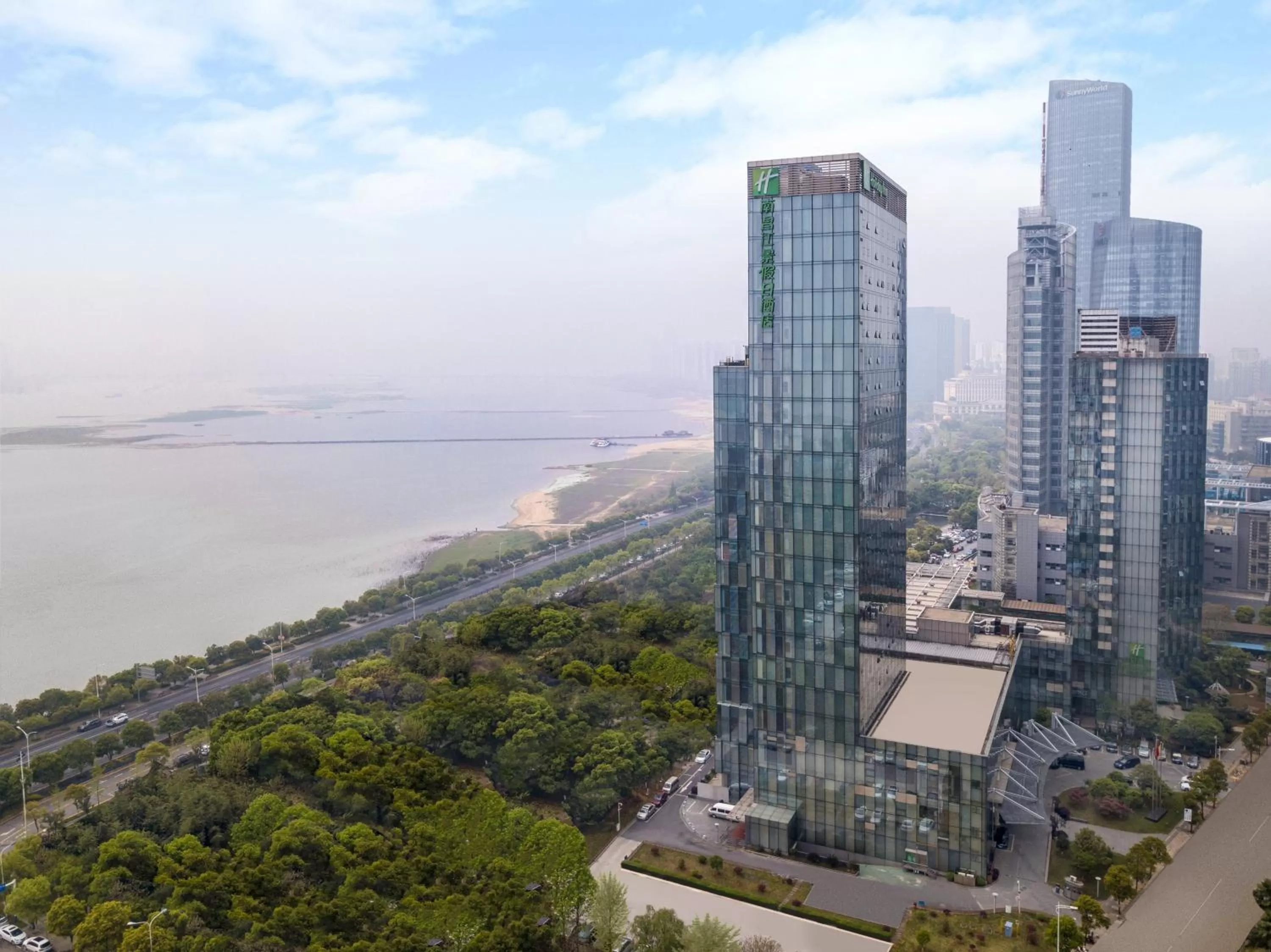 Property building in Holiday Inn Nanchang Riverside by IHG
