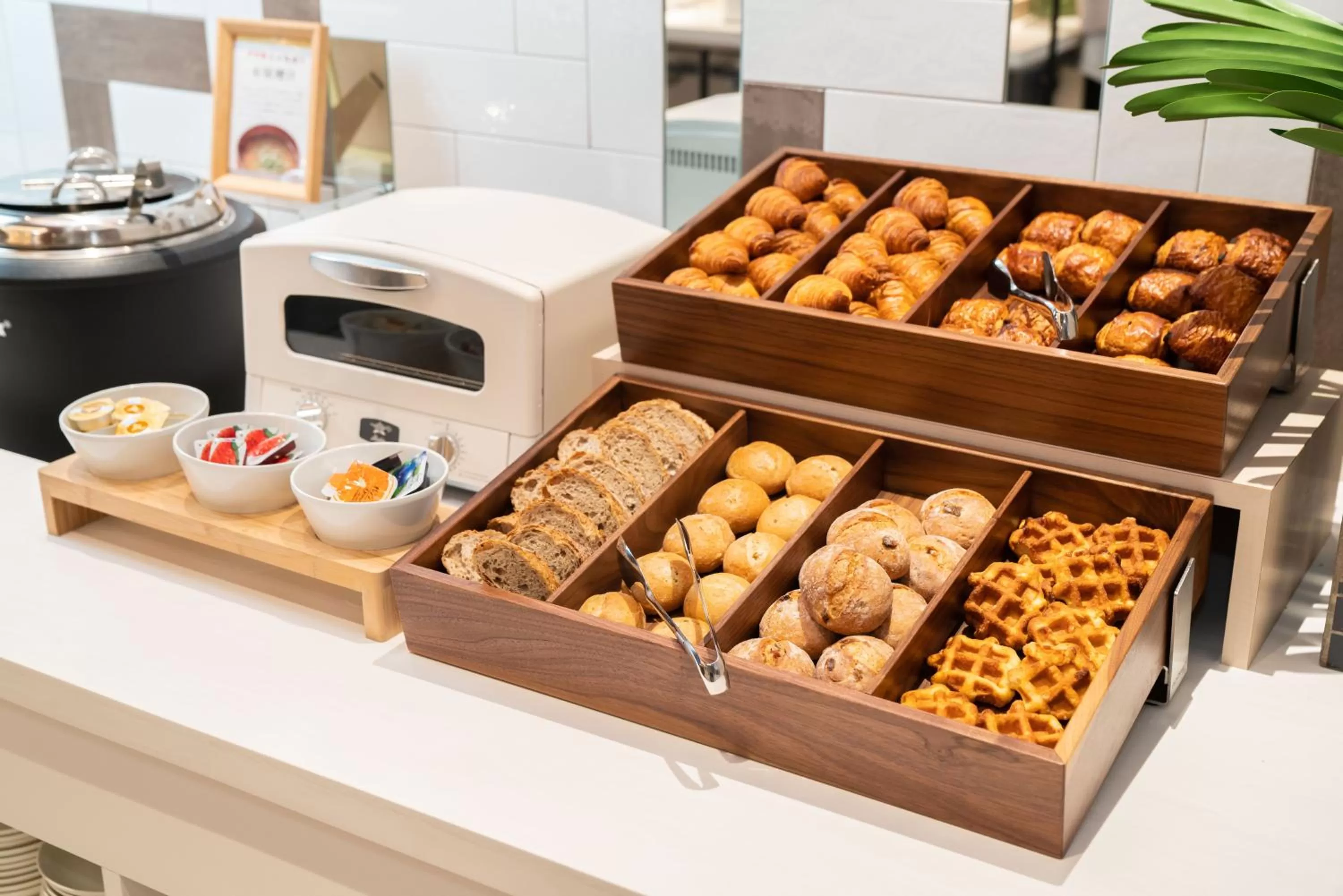 Restaurant/places to eat in Vessel Hotel Campana Nagoya