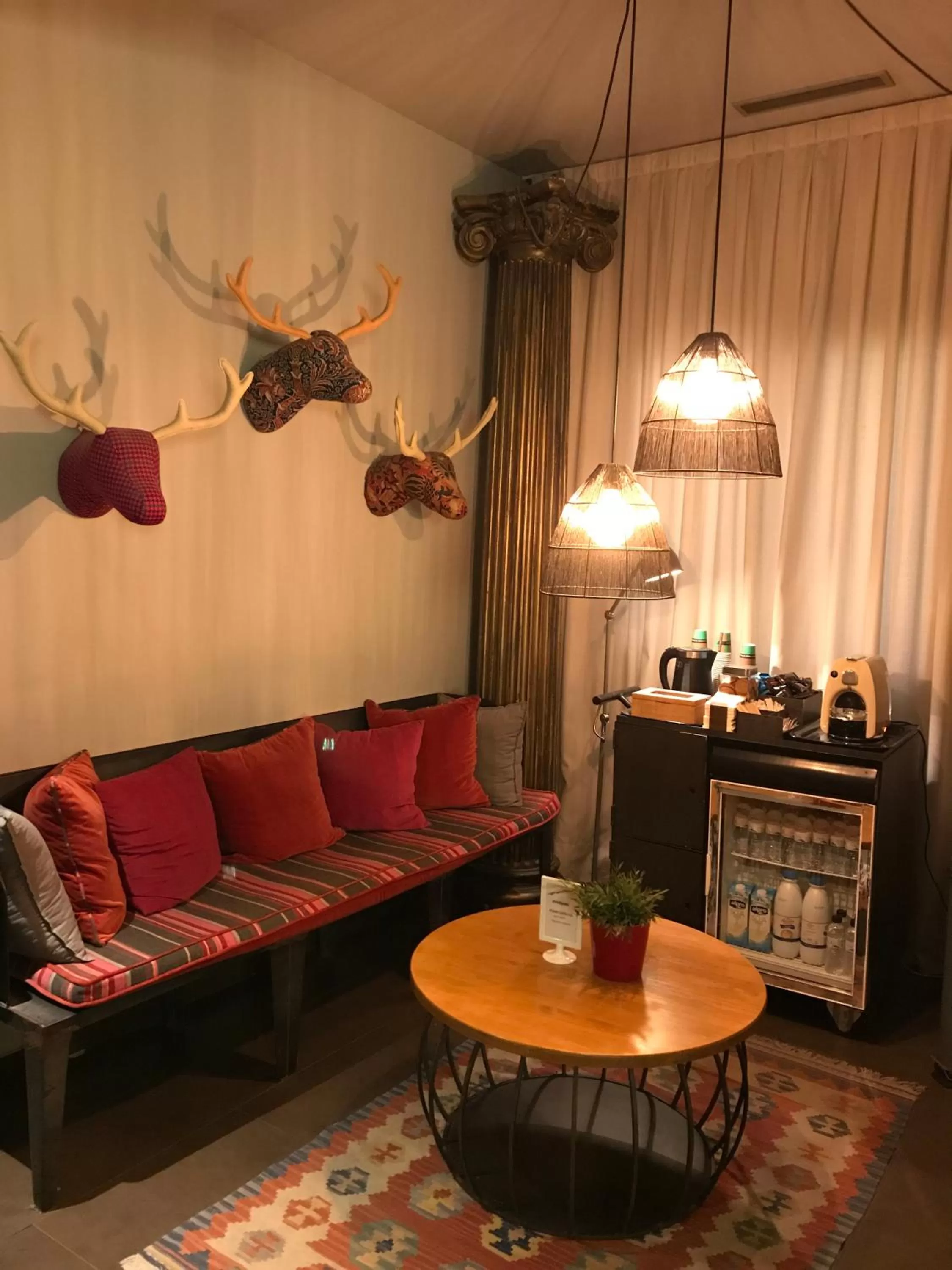 Coffee/tea facilities in Chic & Basic Zoo