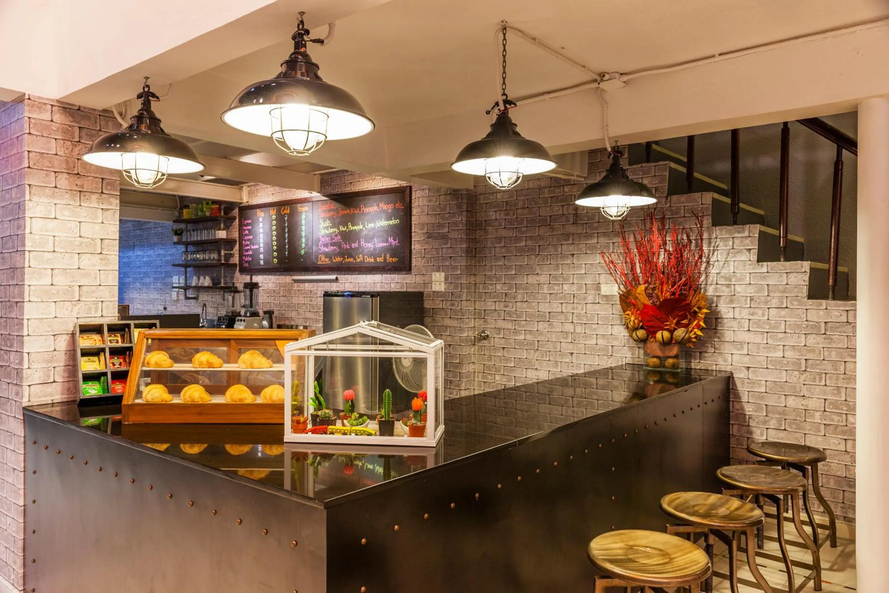 Food in At Hua Lamphong Hotel