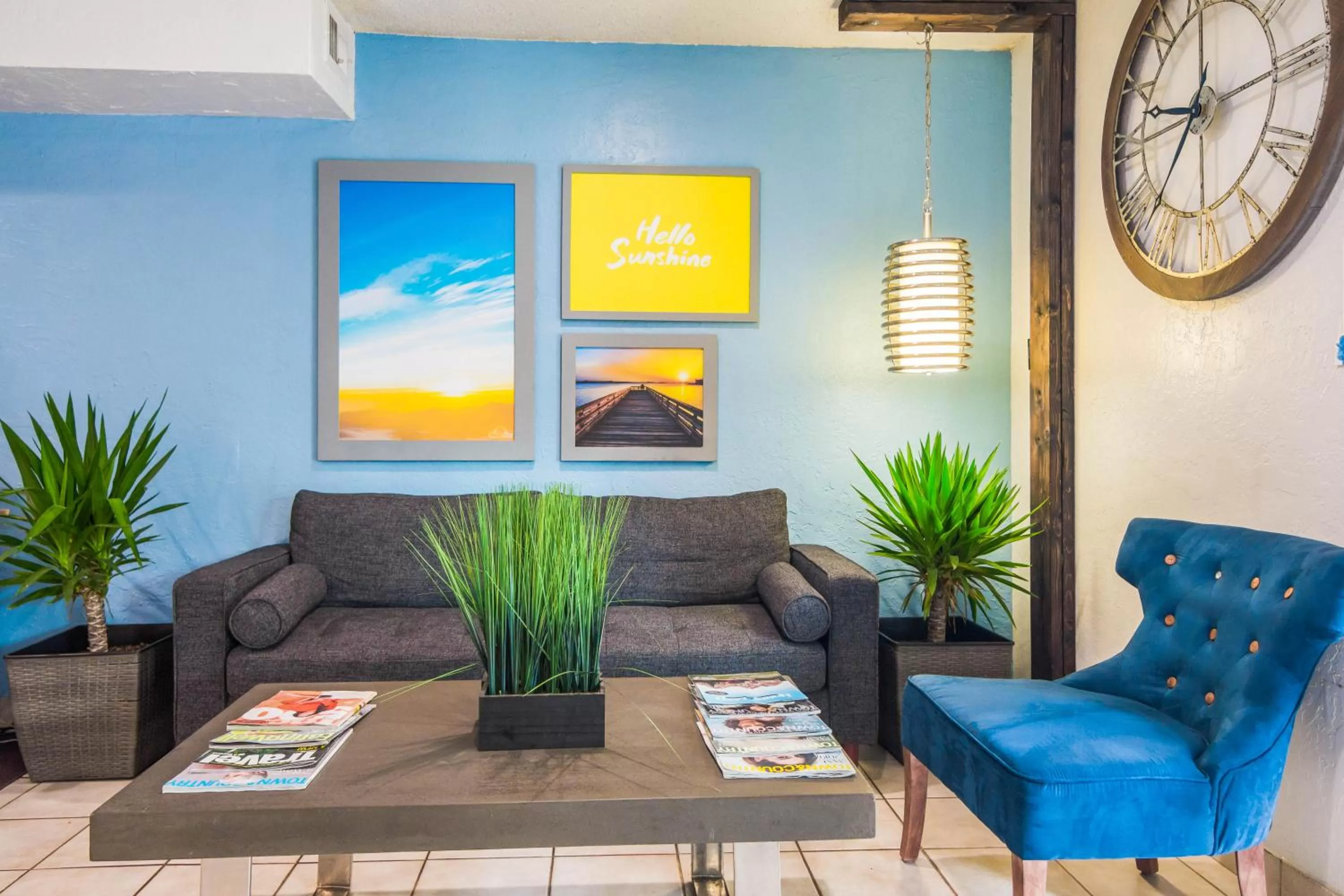 Seating area in Days Inn by Wyndham Raleigh Glenwood-Crabtree