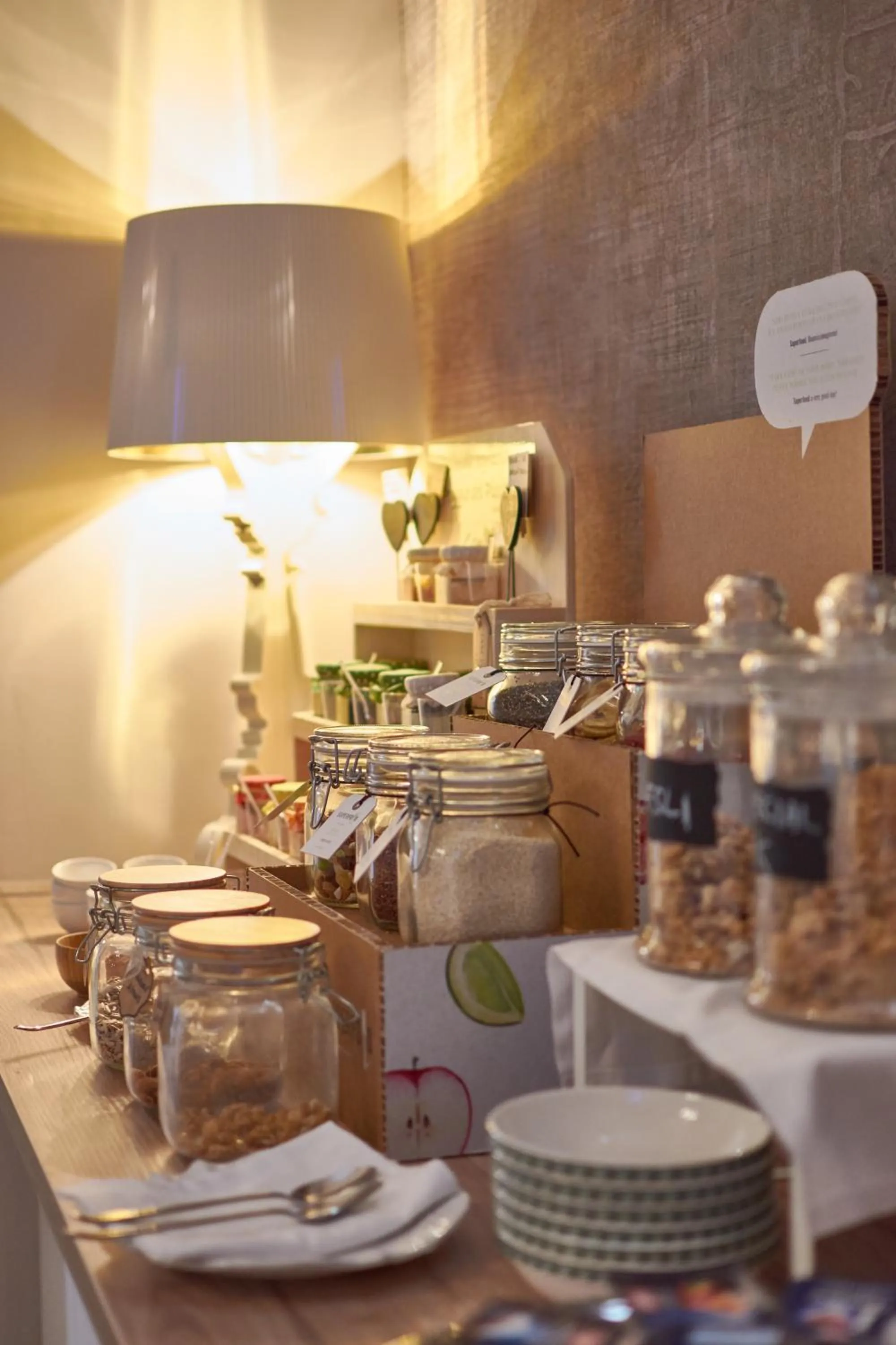 Restaurant/places to eat in Cas'E Charming House