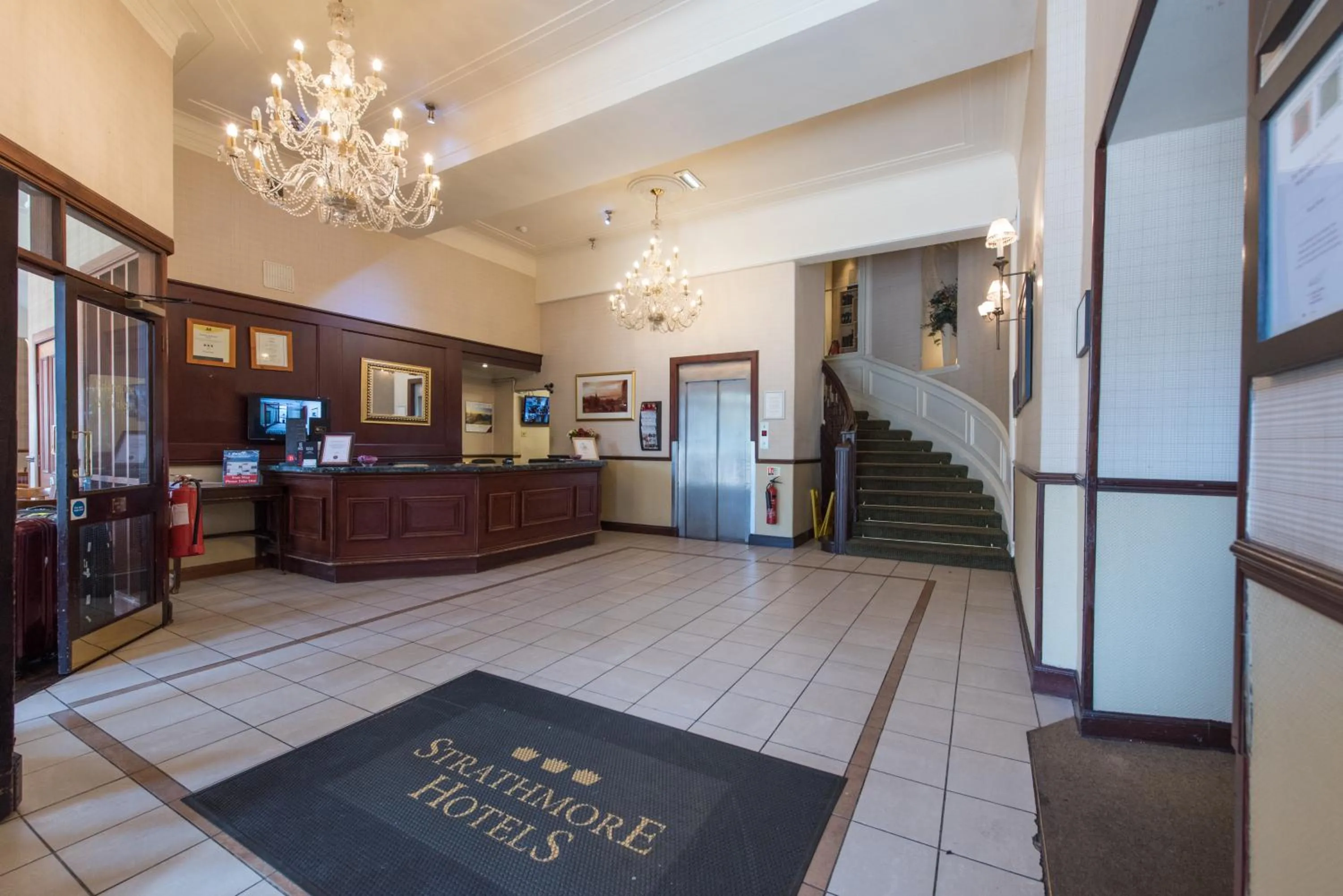 Lobby or reception in The Royal Hotel