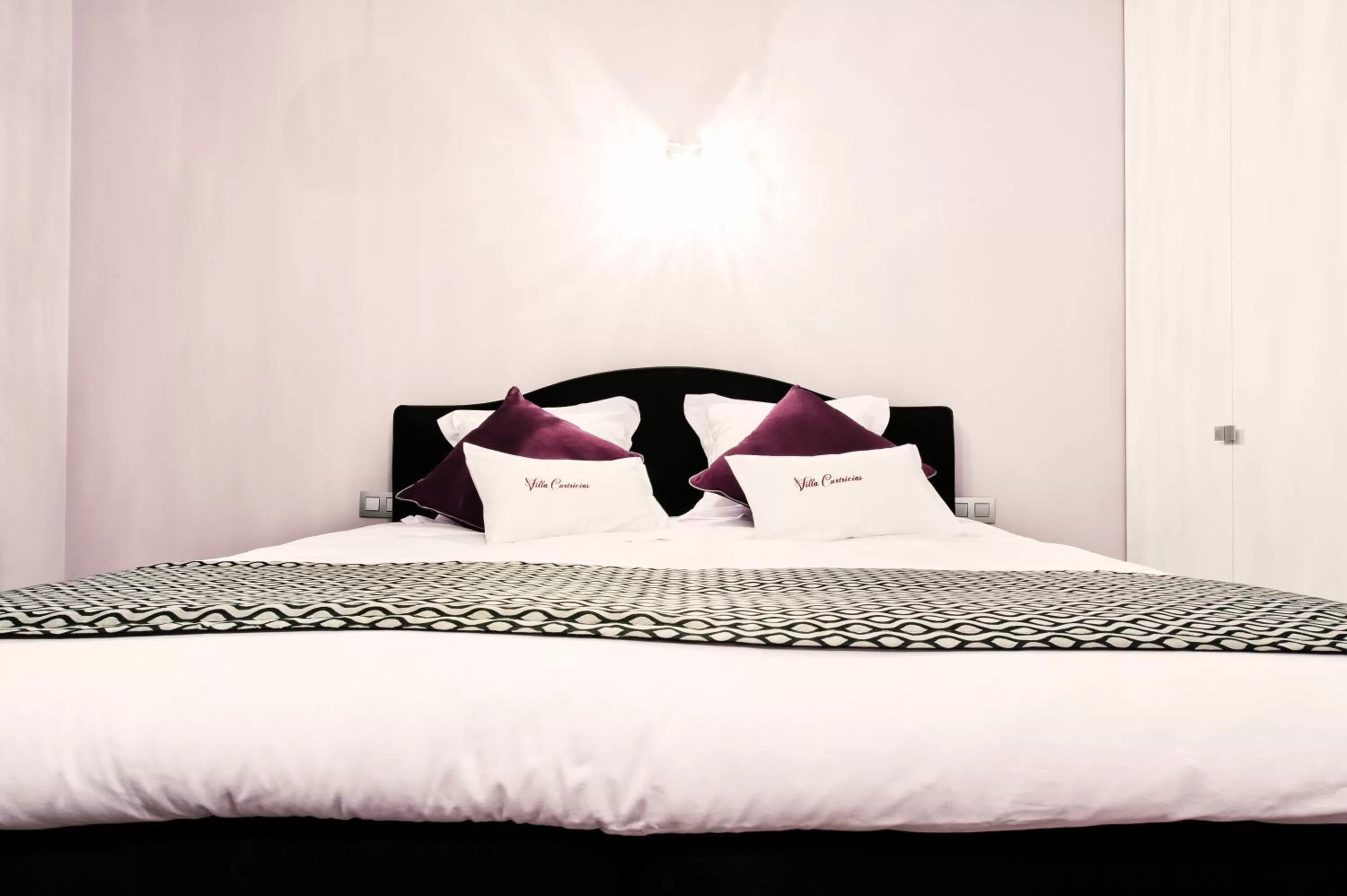 Bed in B&B Villa Curtricias