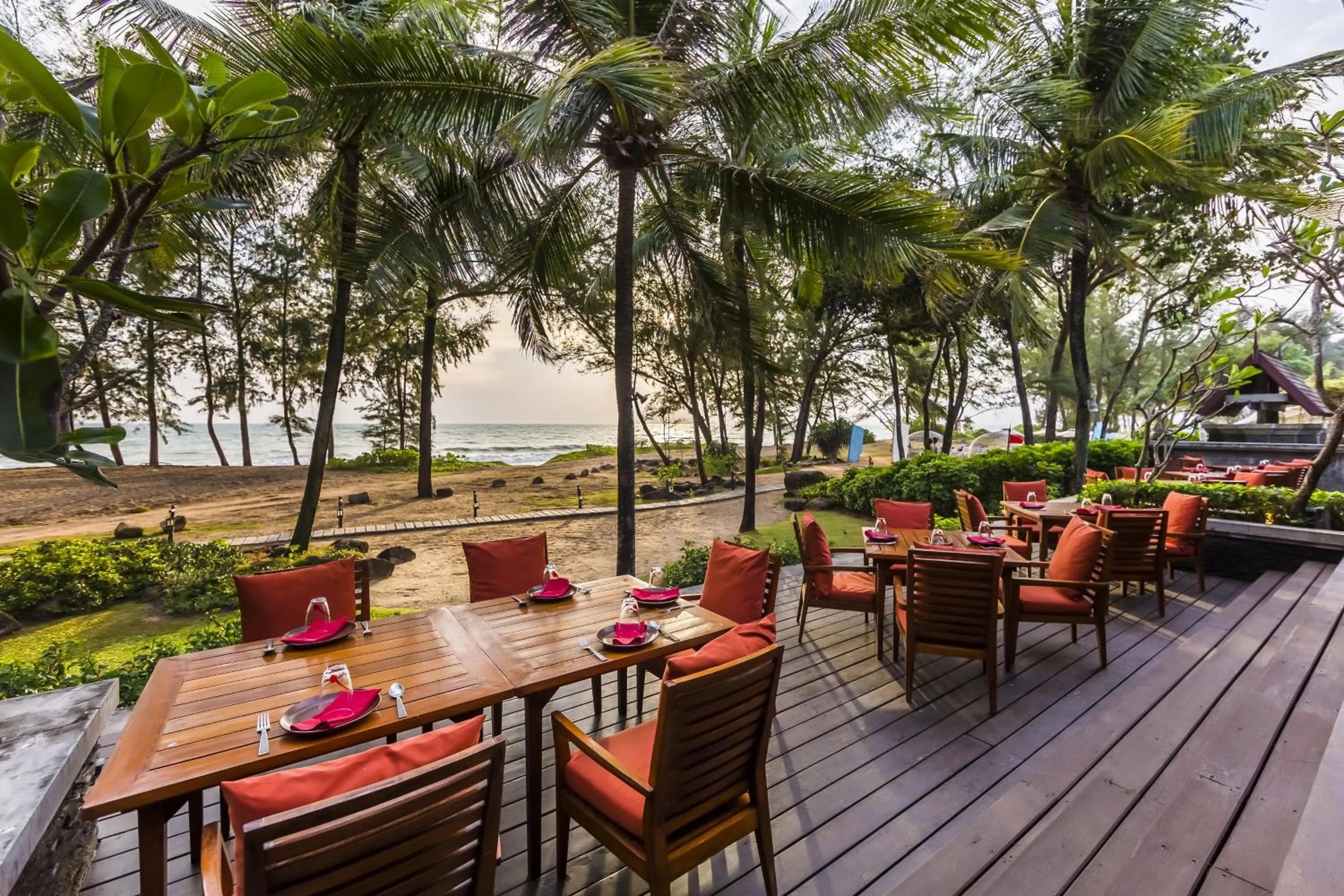 Restaurant/places to eat in JW Marriott Phuket Resort and Spa