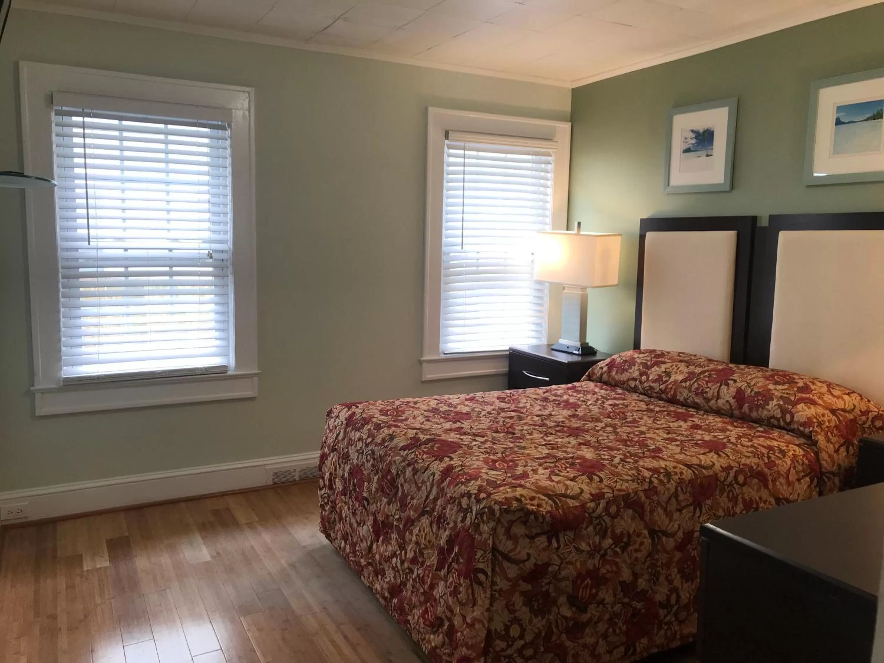 Bedroom, Bed in Ocean Lodge Hotel & Apartments