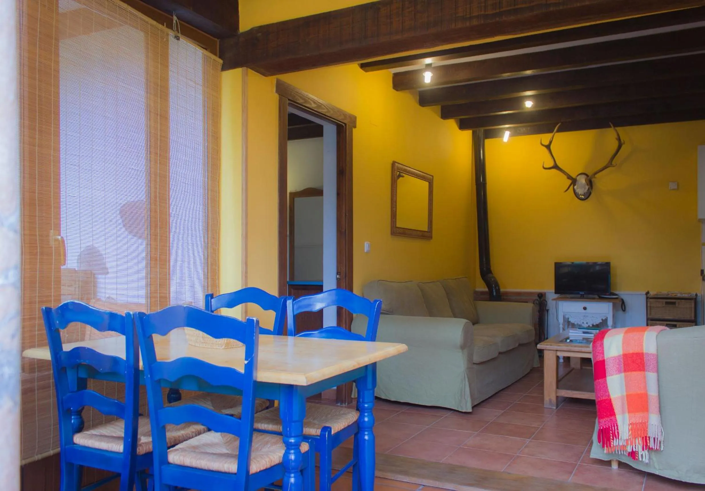 Living room in Viviendas Rurales El Covaju