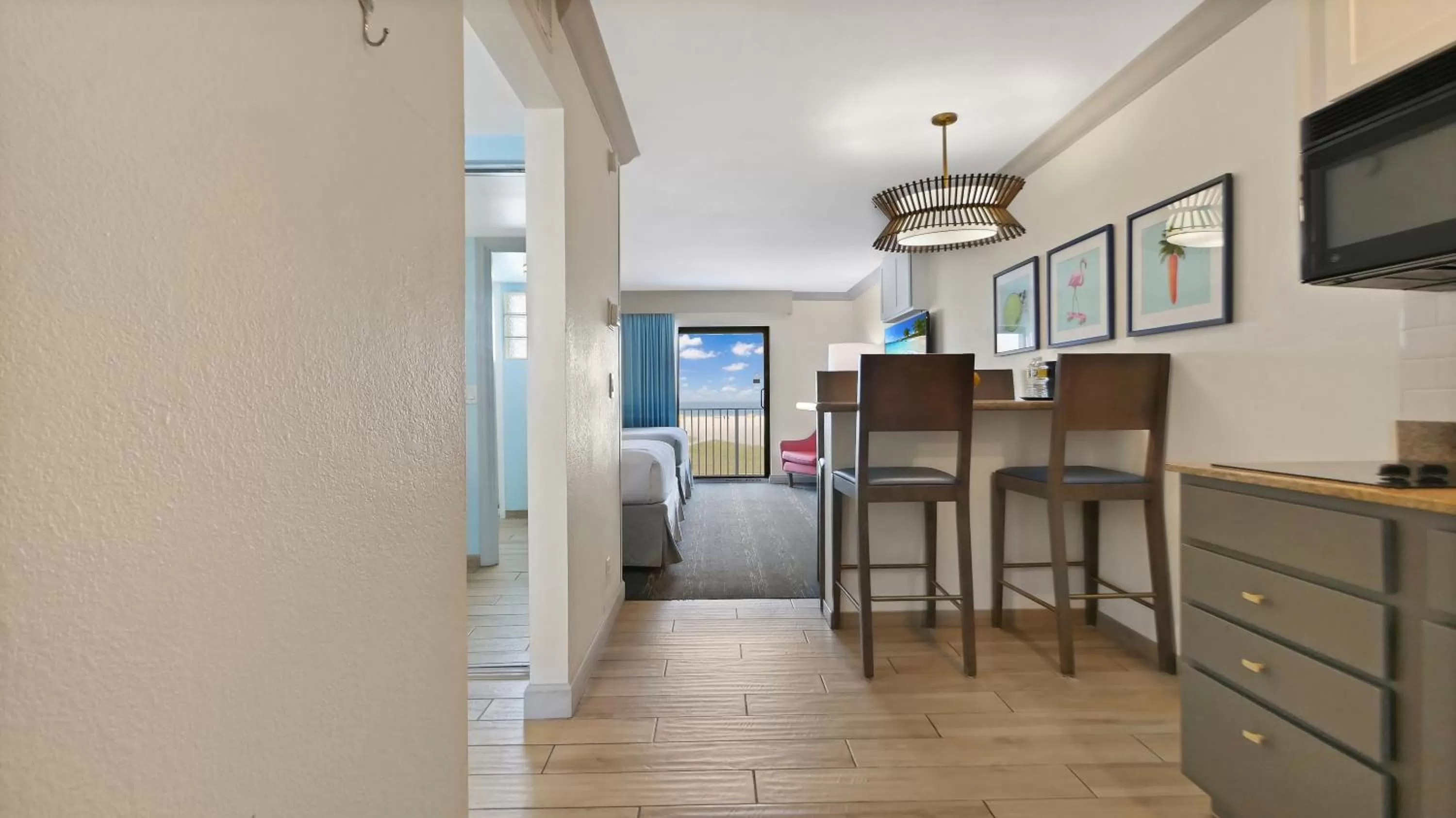 Kitchen or kitchenette in Bilmar Beach Resort