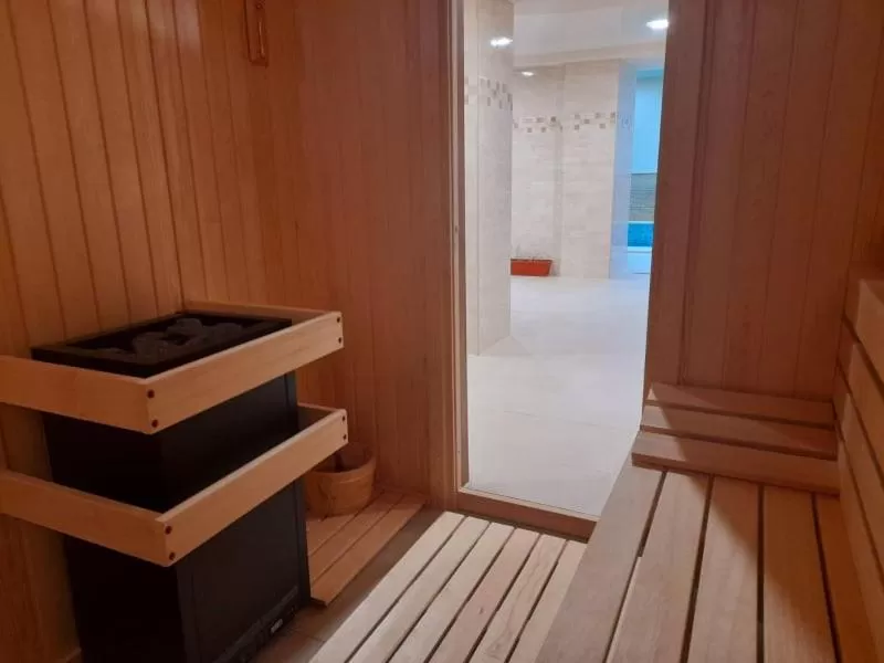Sauna in Eco Hotel Momata
