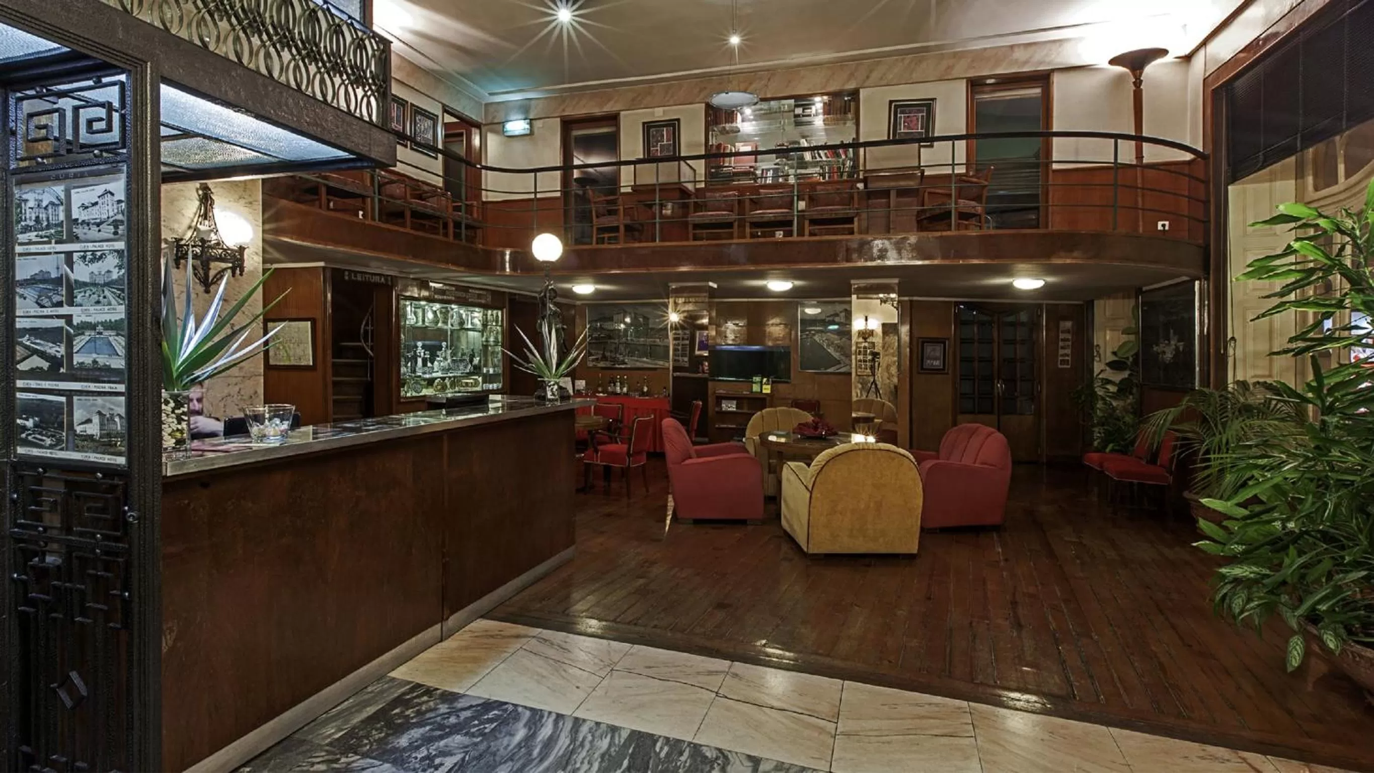 Lobby or reception in Hotel Astoria