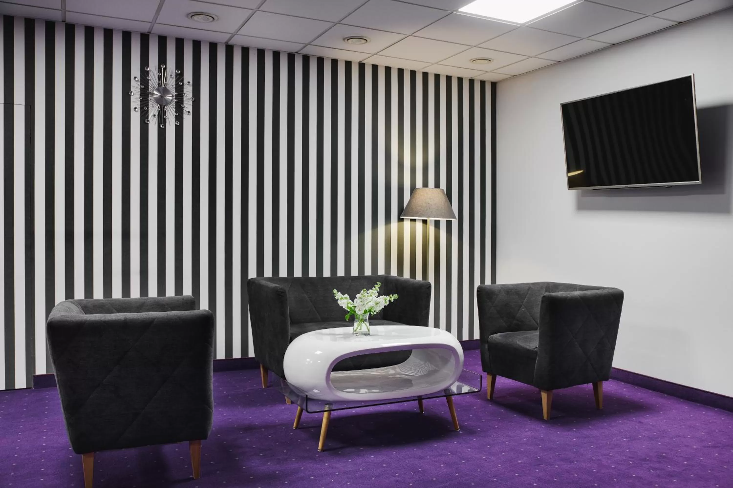 Communal lounge/ TV room in Best Western Plus Hotel Olsztyn Old Town