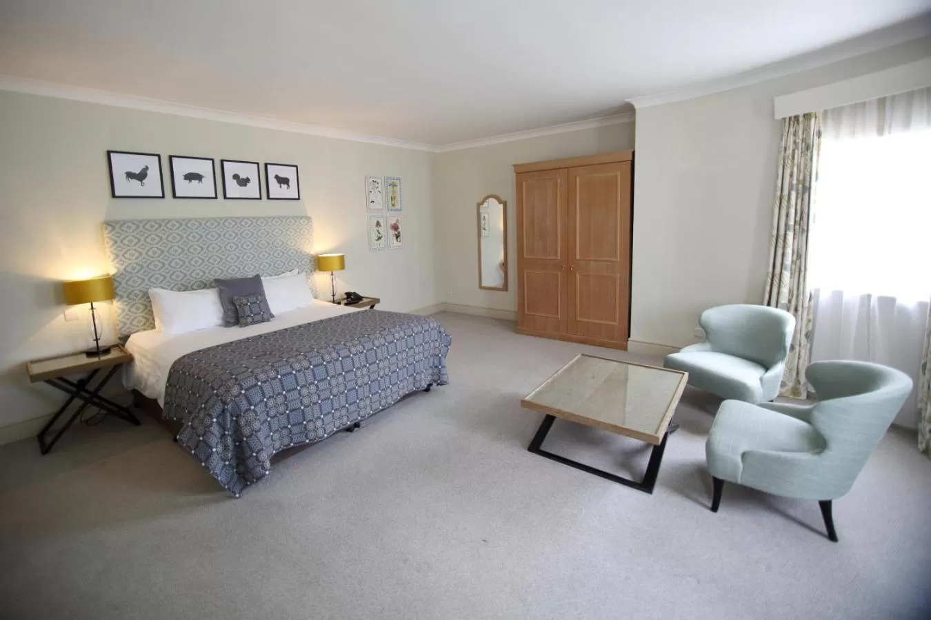 Photo of the whole room, Bed in Mercure Gloucester Bowden Hall Hotel