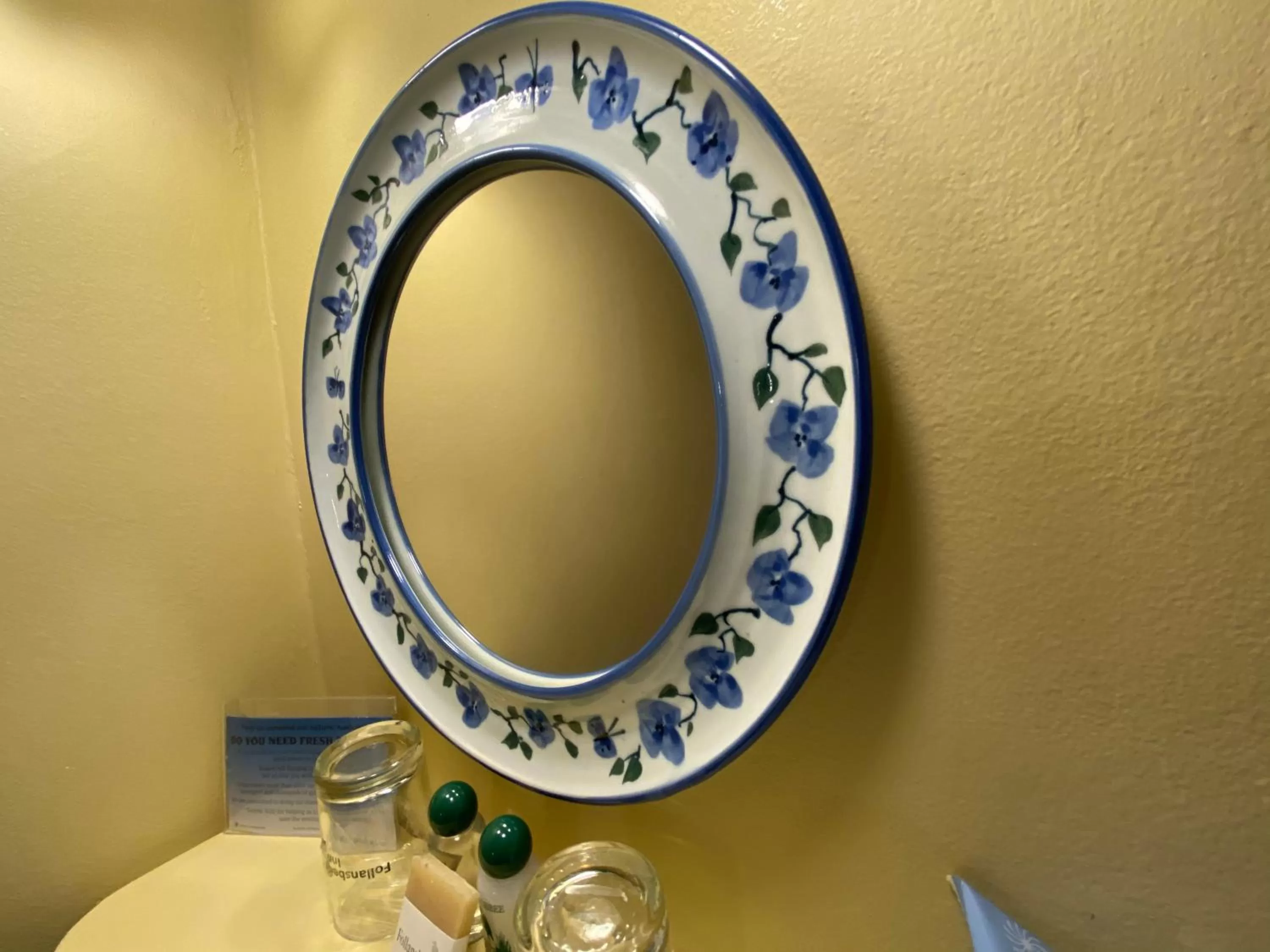 Bathroom in Follansbee Inn