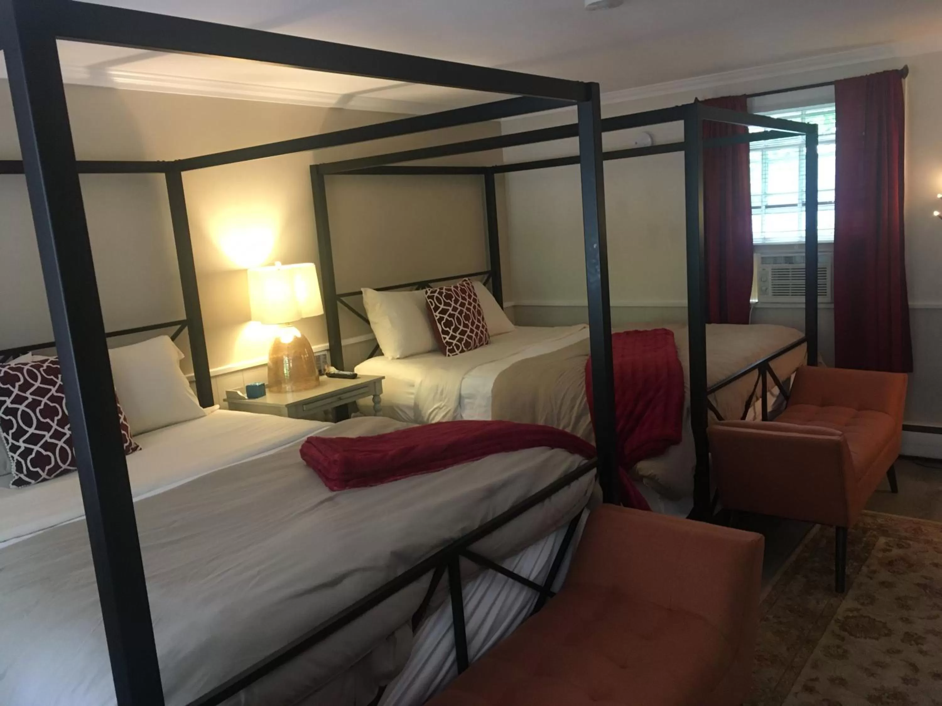 minibar in Starlight Lodge North Conway