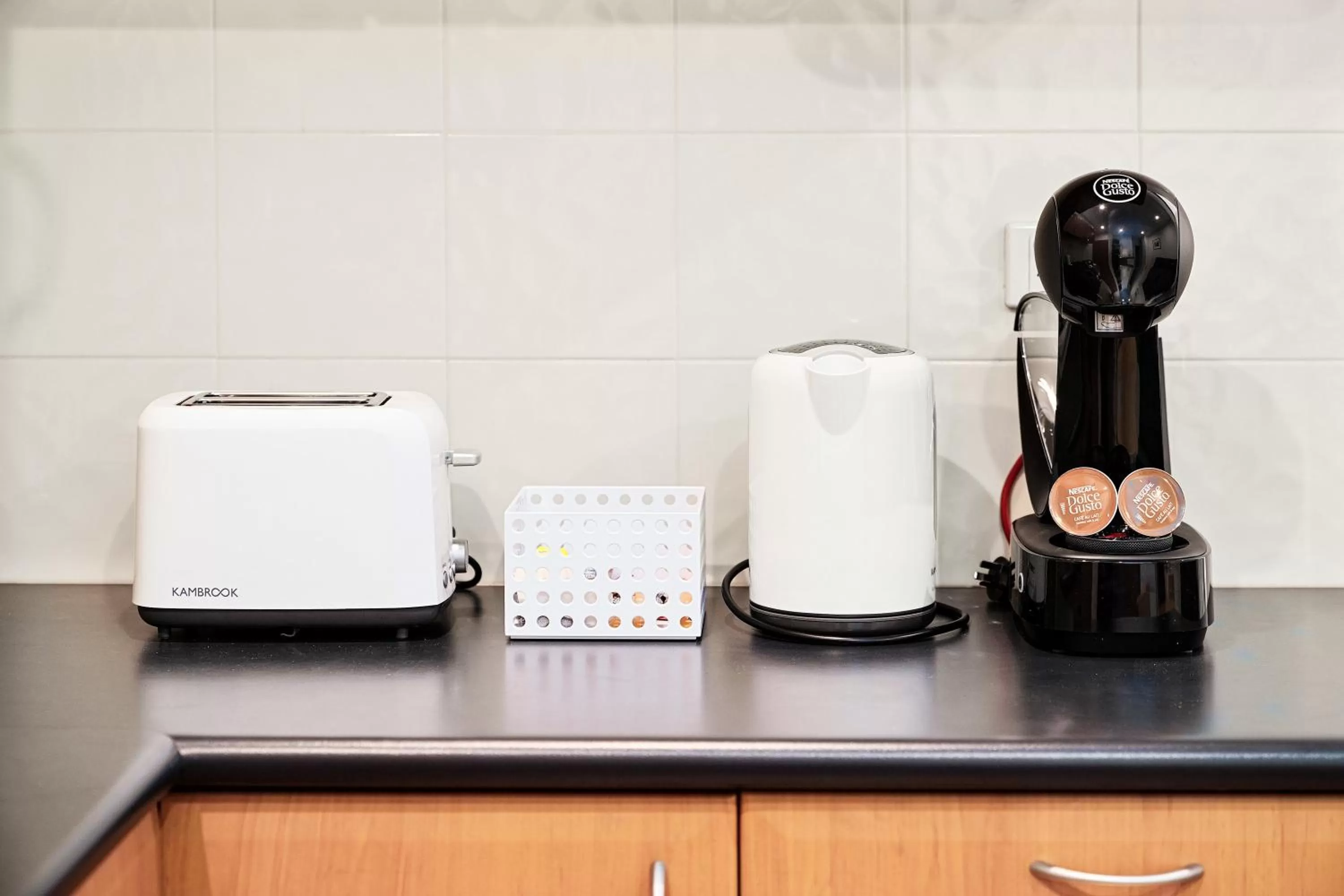 Coffee/tea facilities in All Suites Perth