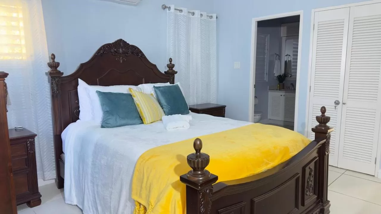 Bedroom, Bed in Jamnick Vacation Rentals - Richmond, St Ann, Jamaica