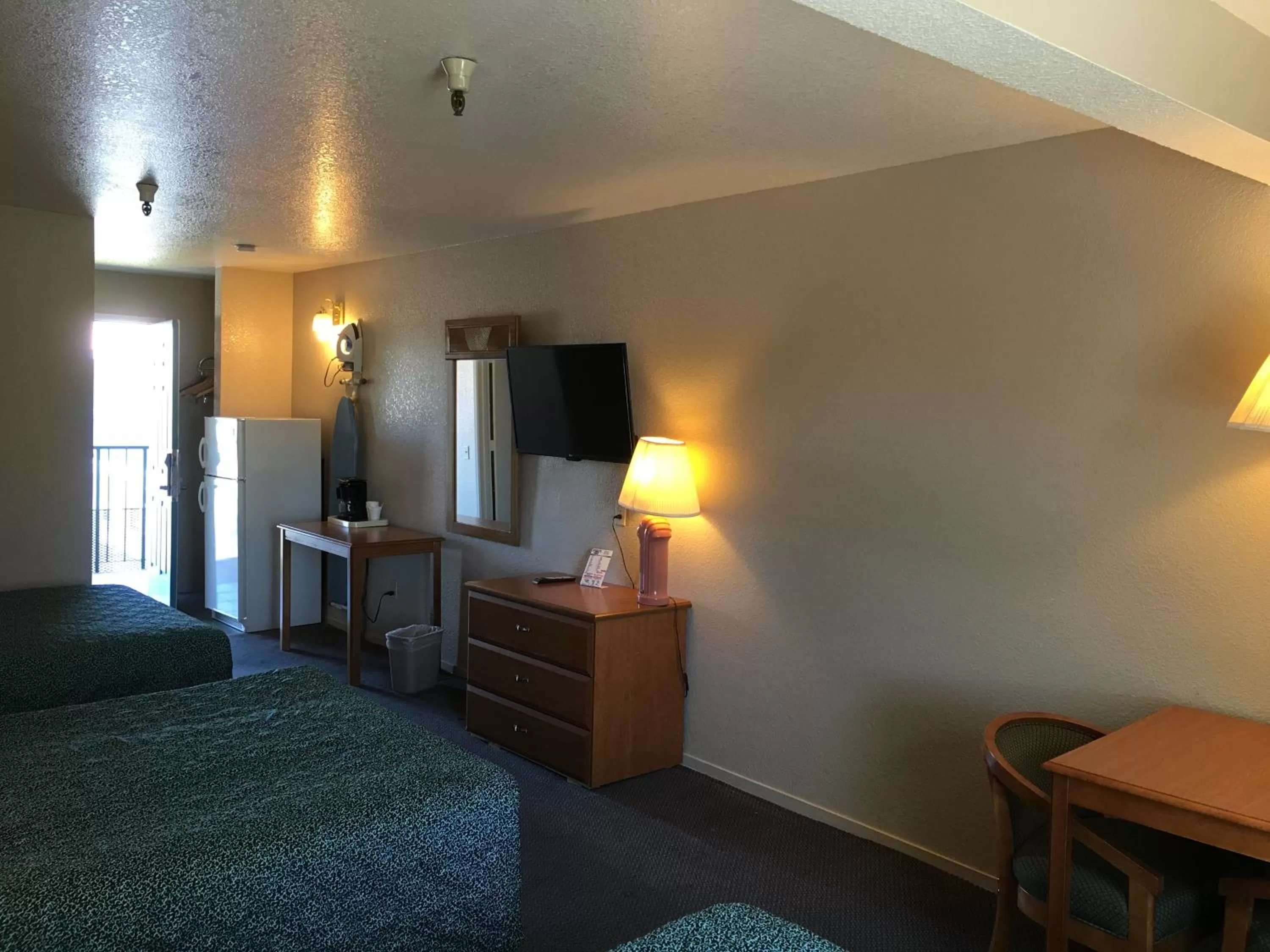 Bed in Applegate Inn