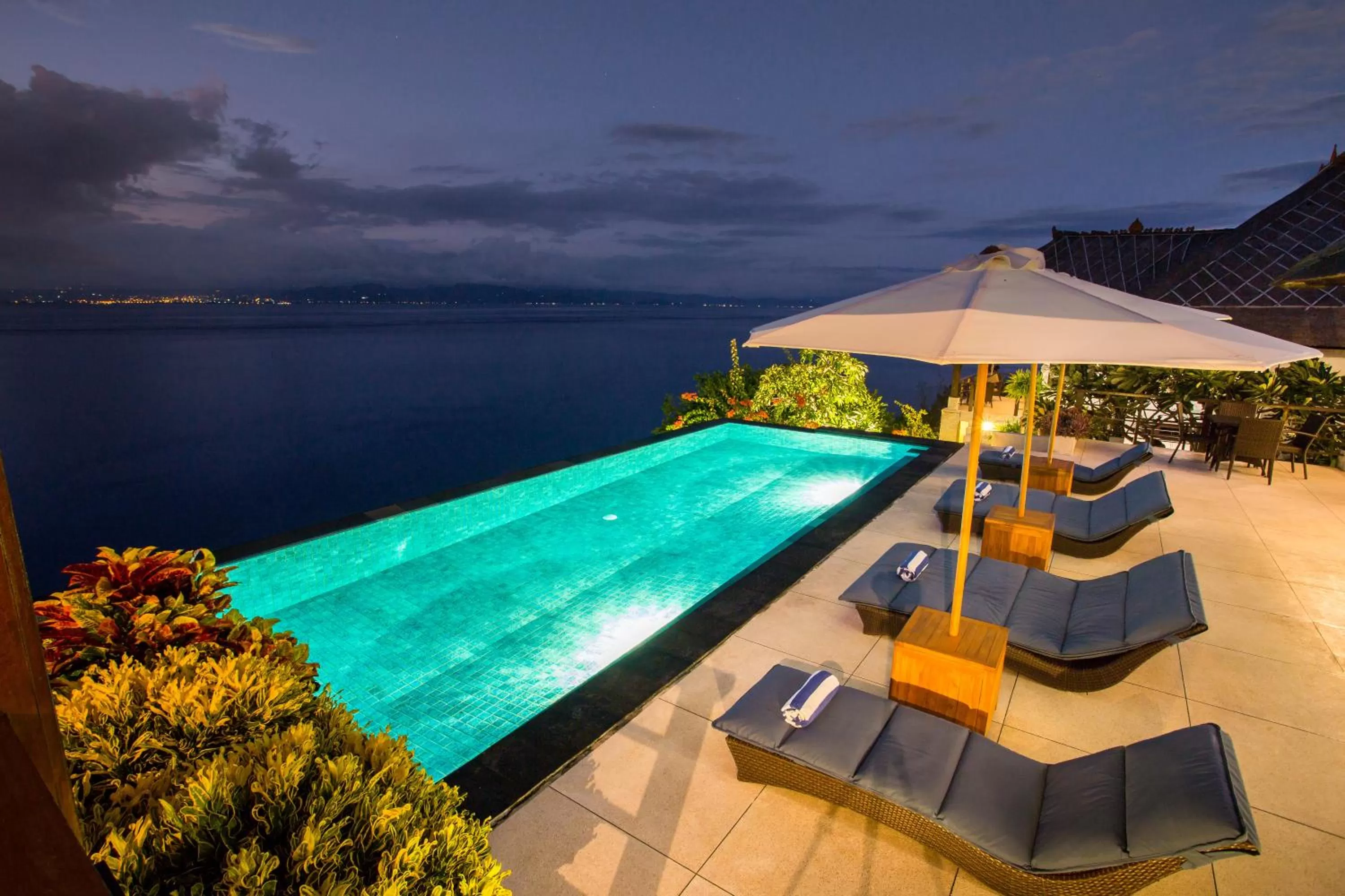 Mountain view in The Point Resort Lembongan