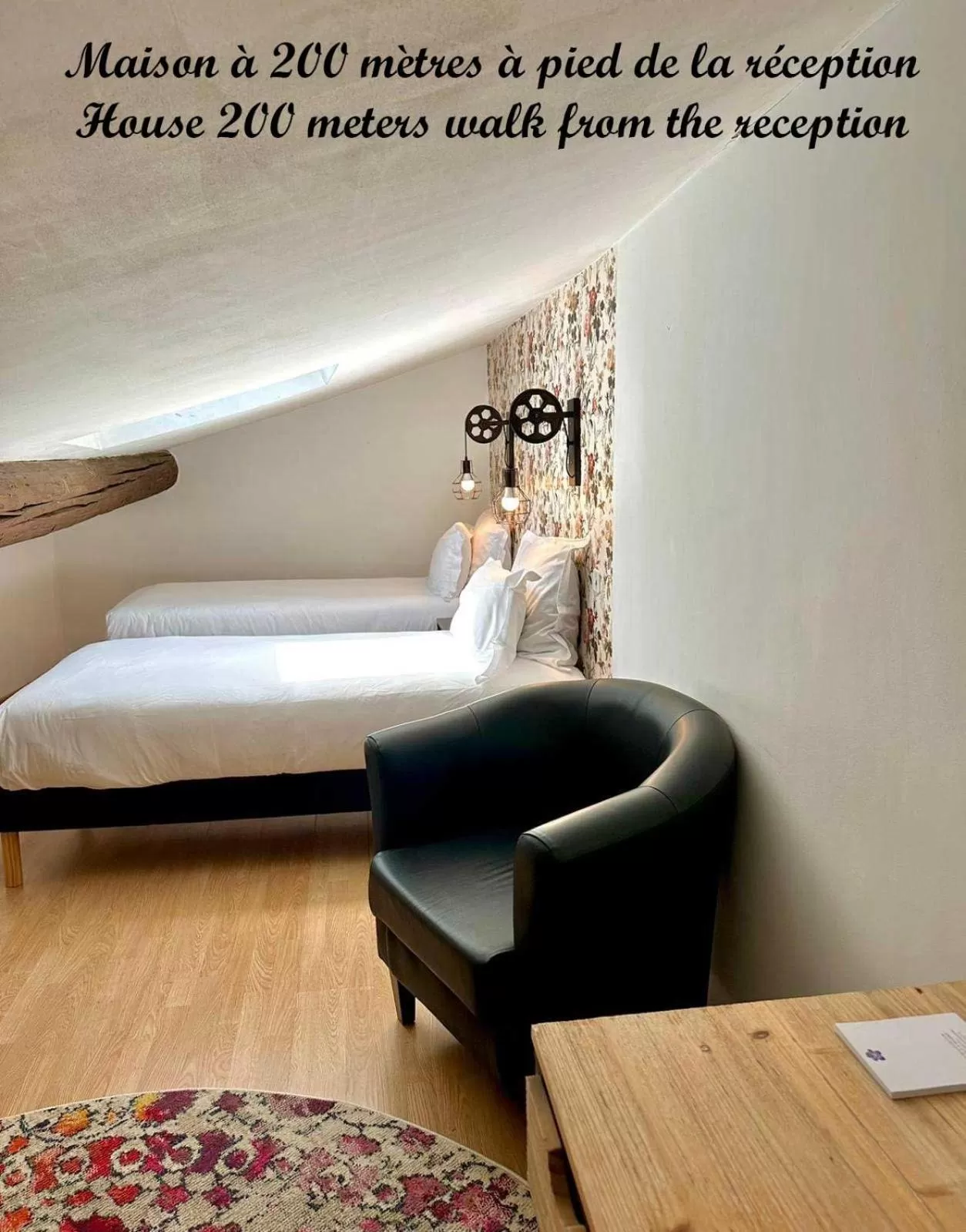 Bed in Le Clos Violette et Le 11 D'Aglaé - Hôtel de Charme Design de Luxe