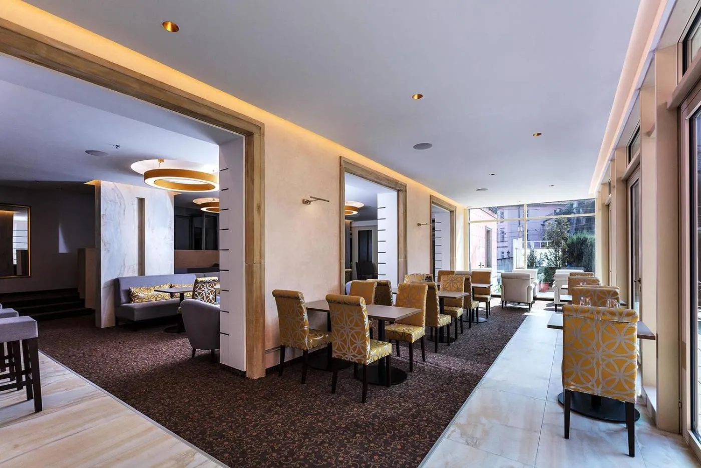 Restaurant/places to eat in Hotel Hoffmeister