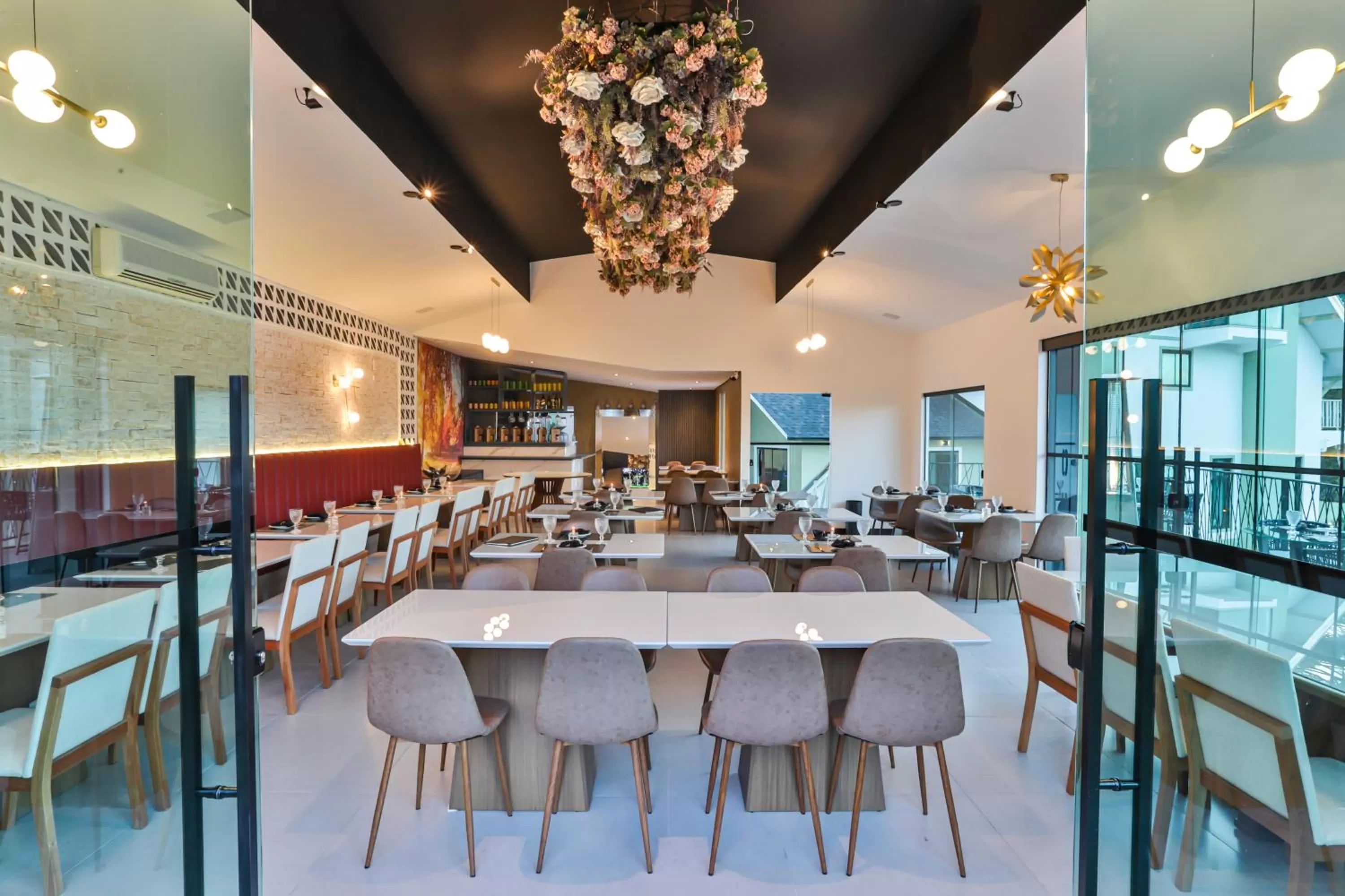 Restaurant/places to eat in Caminho das Pedras Pousada de Charme