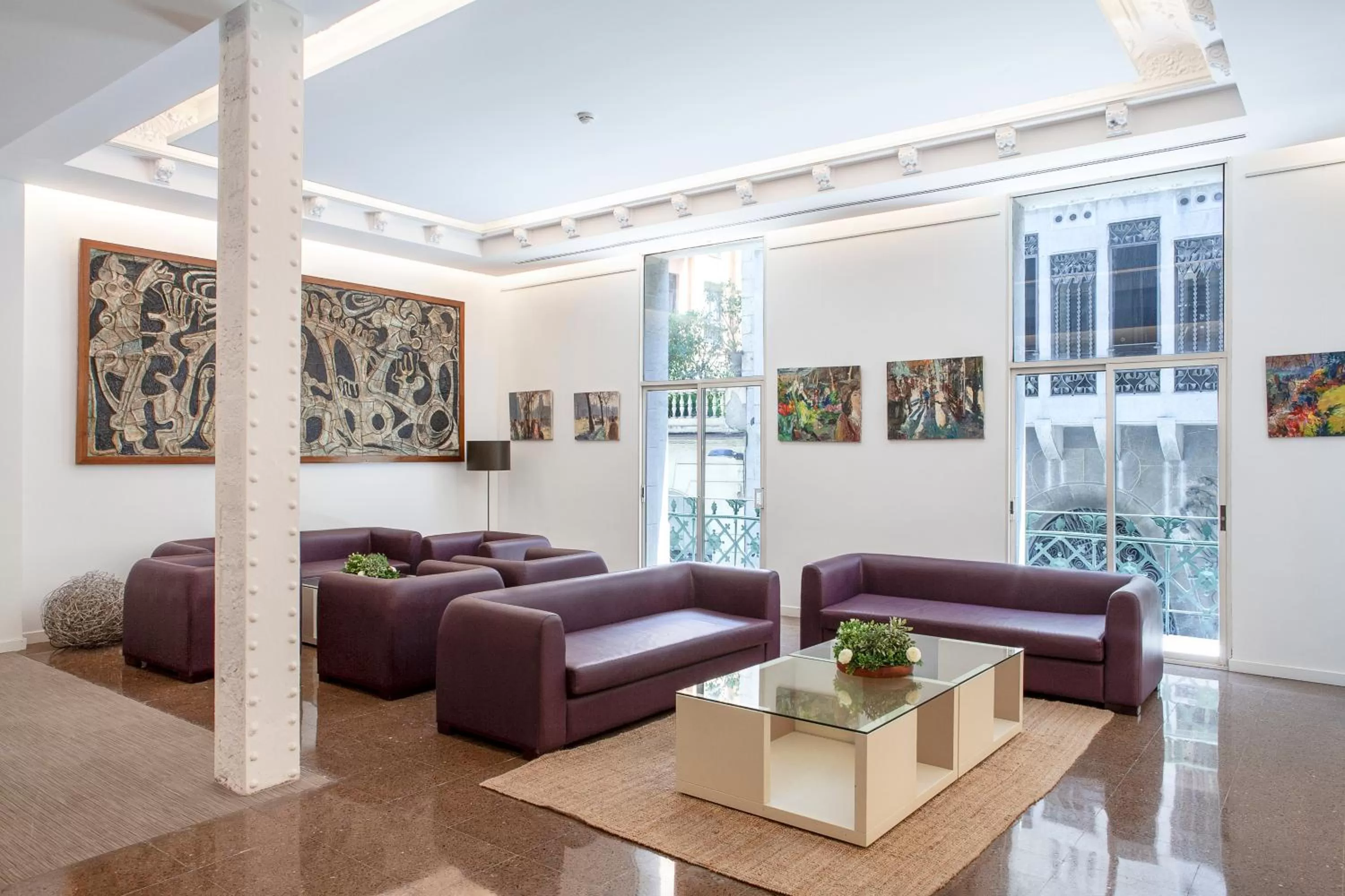 Lounge or bar in Gaudi Hotel