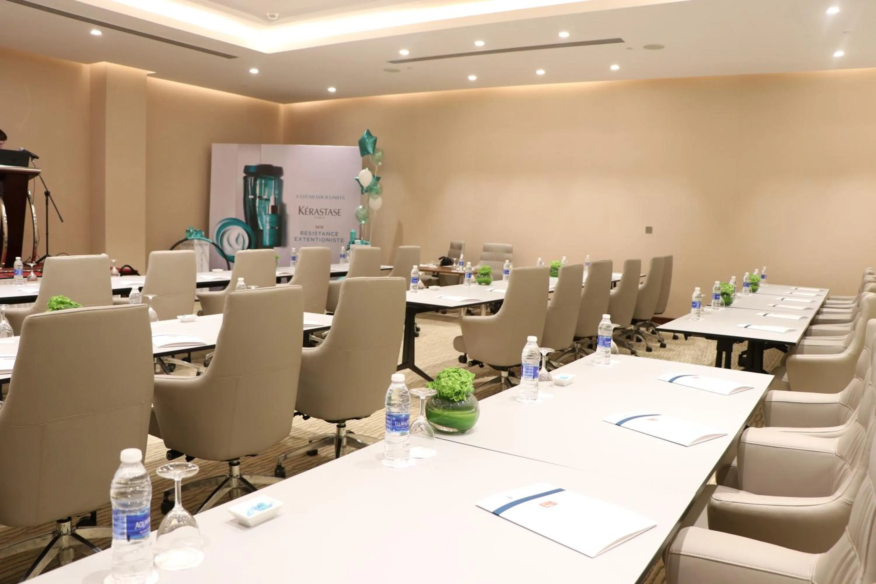 Banquet/Function facilities in Levatio Hotel Muscat