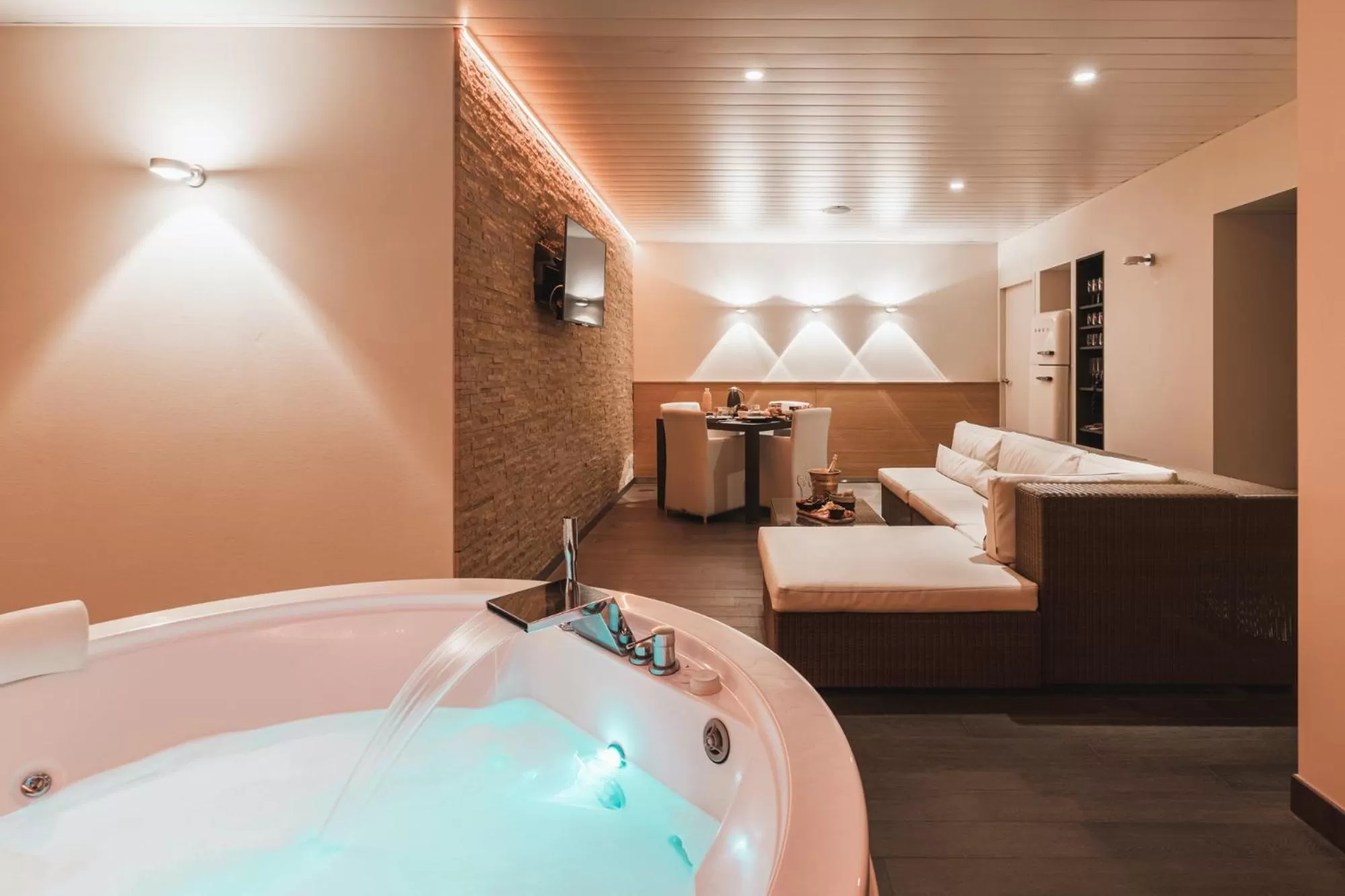 Sauna, Bathroom in Boutique Hotel 'Hof ter Duinen'