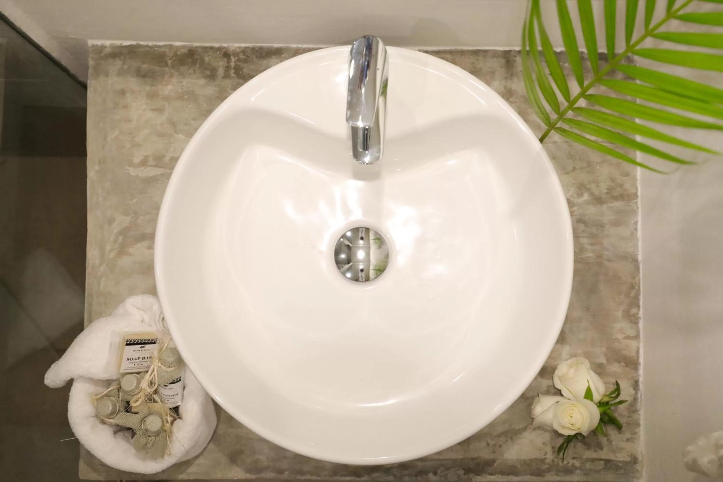 Bathroom in Hotel Blanco Tulum Adults Only