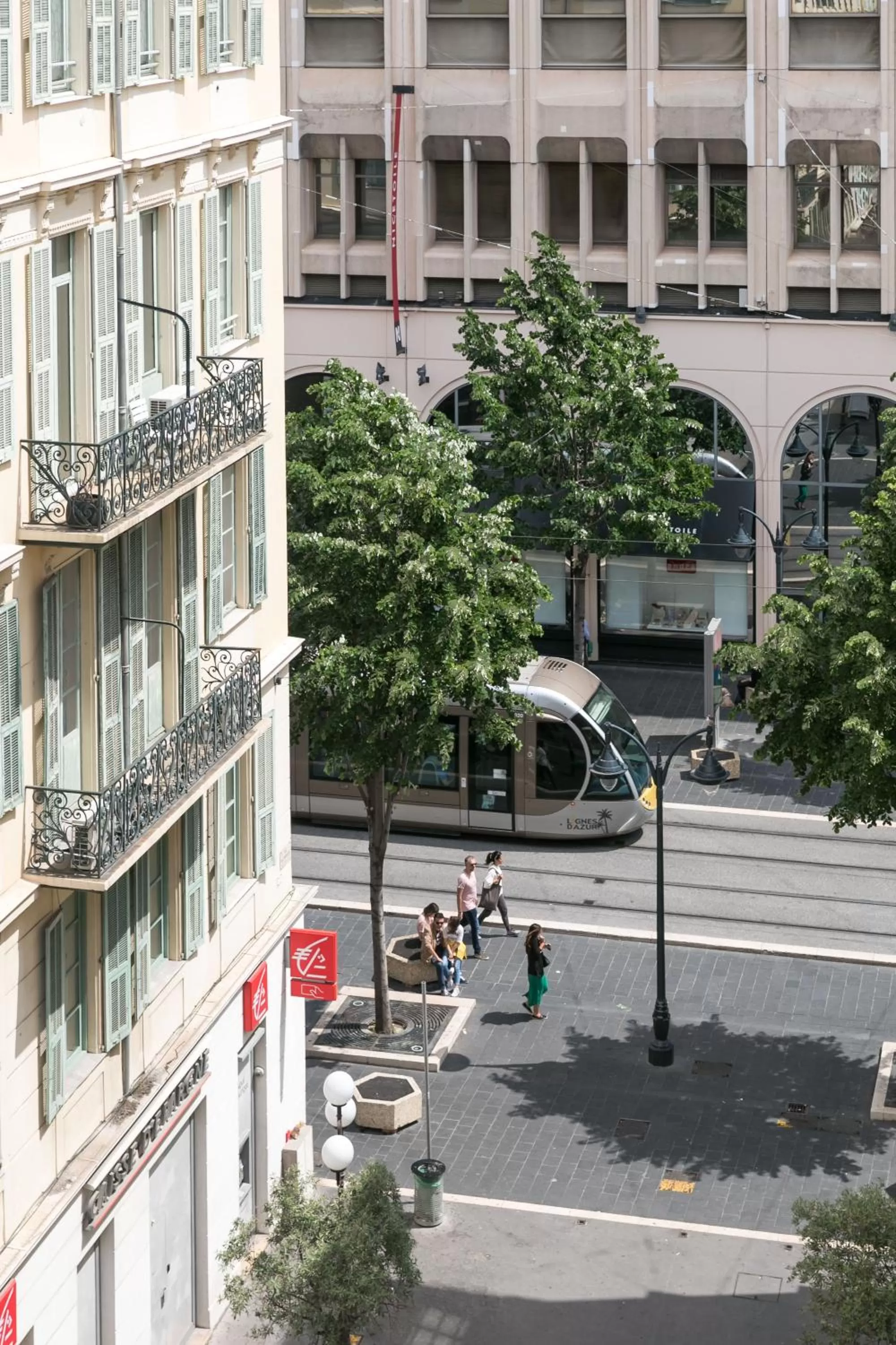 Bedroom in Hotel Florence Nice